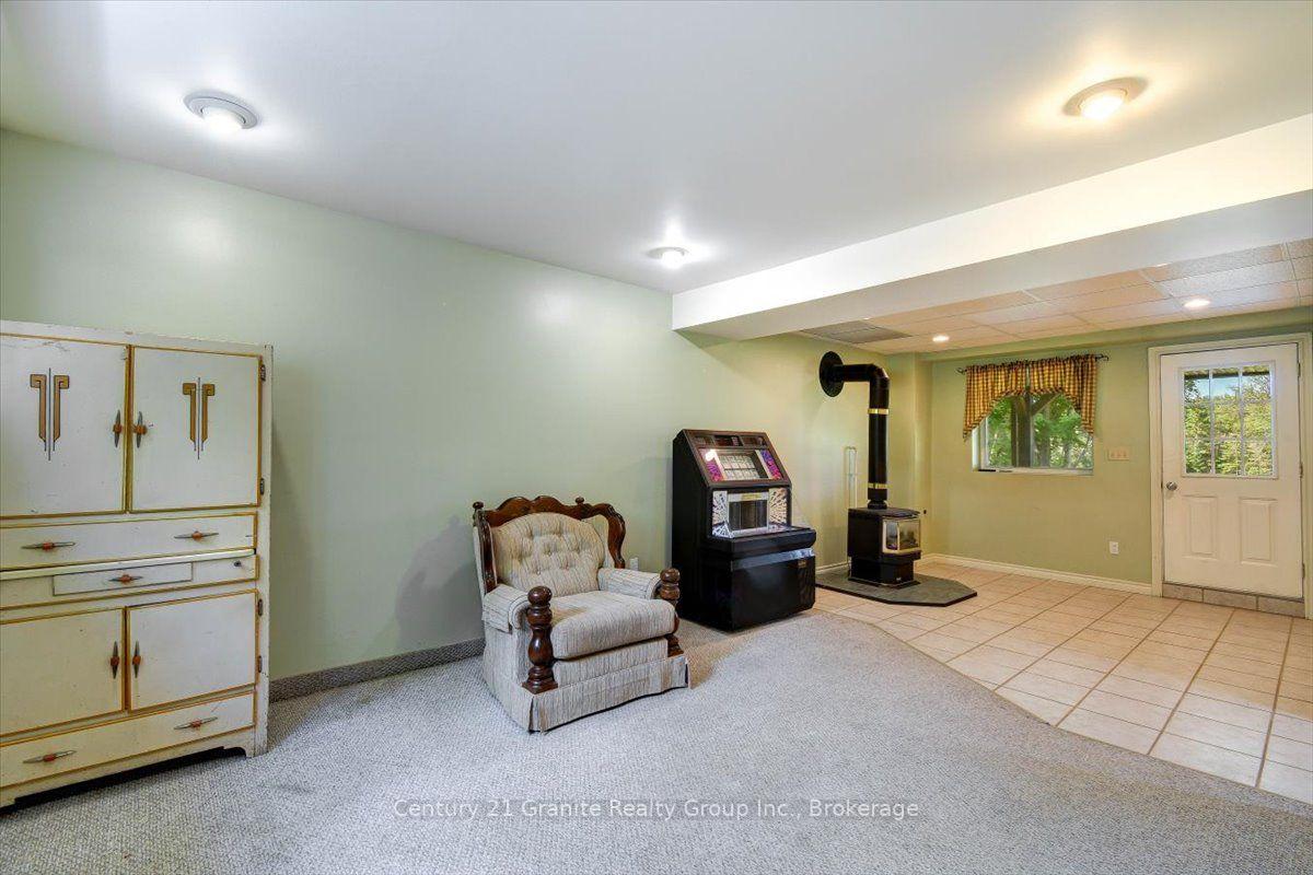 Photo 18 of 32 Firehall Lane, Hastings Highlands, Herschel Ward — HOMEH