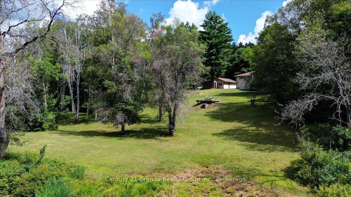 Photo 33 of 32 Firehall Lane, Hastings Highlands, Herschel Ward — HOMEH