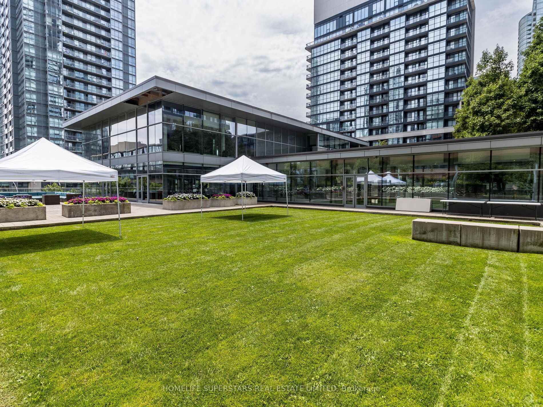Photo 9 of Unit 1603, 25 Telegram Mews, Toronto, Waterfront Communities — HOMEH
