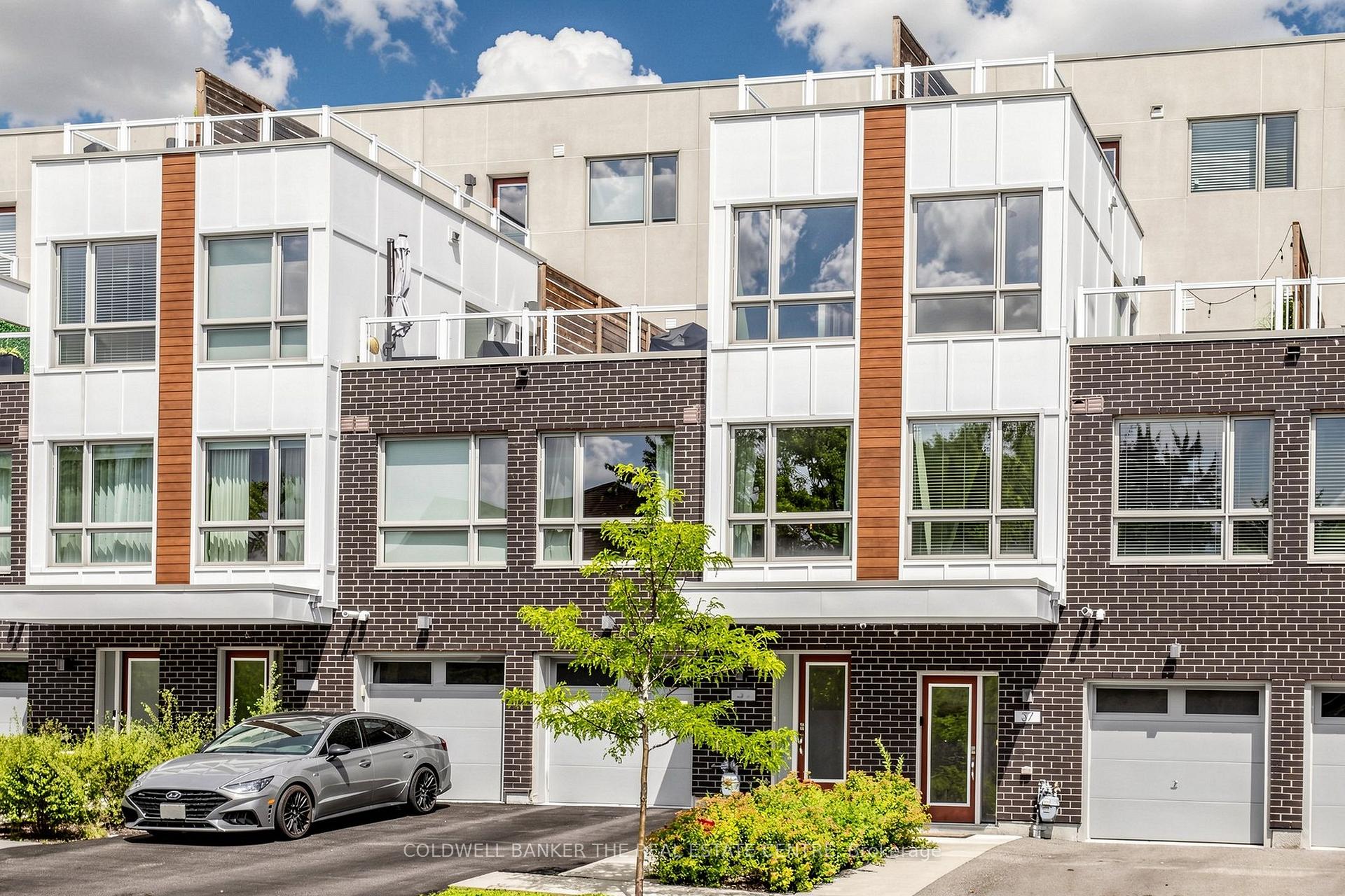 Photo of Unit #36, 1870 Altona Road
