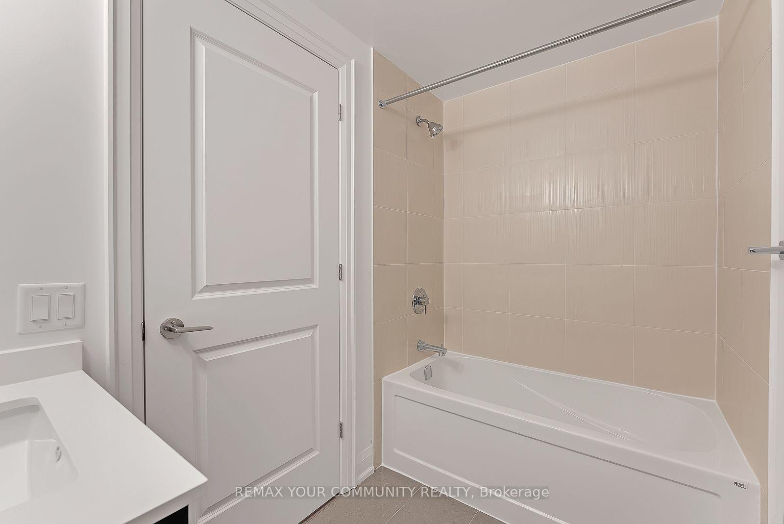 Photo 23 of Unit 1606E, 20 Gatineau Drive, Vaughan, Beverley Glen — HOMEH