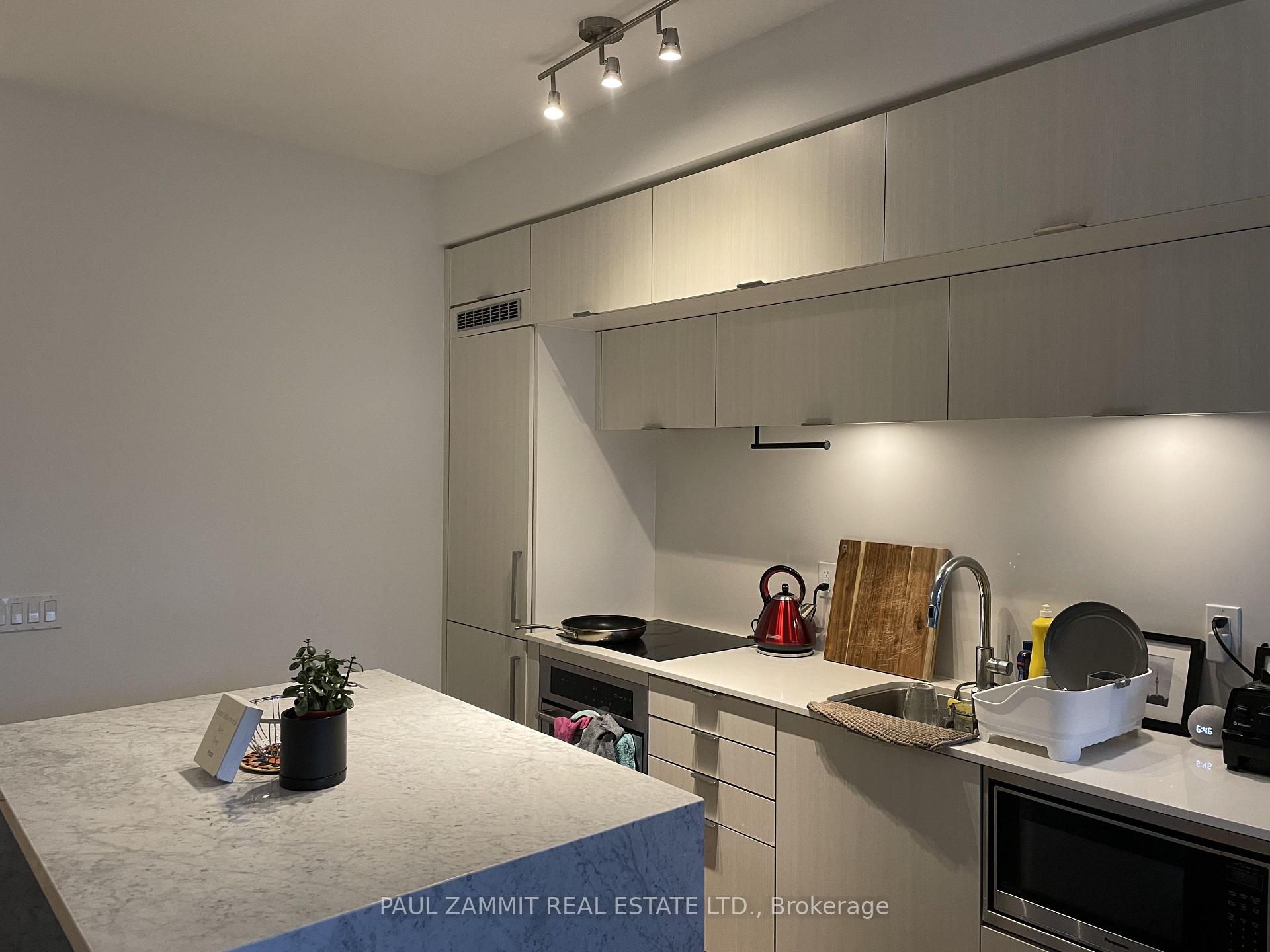 Photo 8 of Unit 210, 80 Vanauley Street, Toronto, Kensington-Chinatown — HOMEH