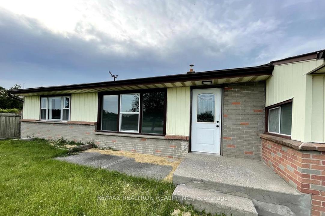 Photo 17 of 1608 Baseline Road W, Clarington, Courtice — HOMEH