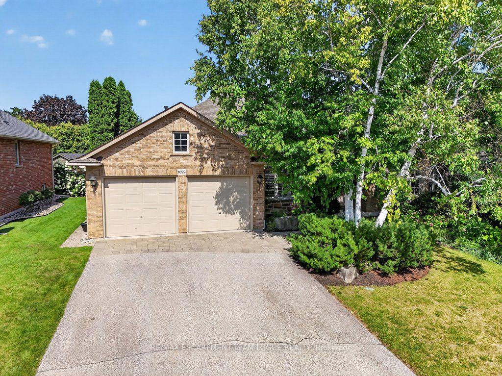 Photo 42 of 1092 Crofton Way, Burlington, Tyandaga — HOMEH