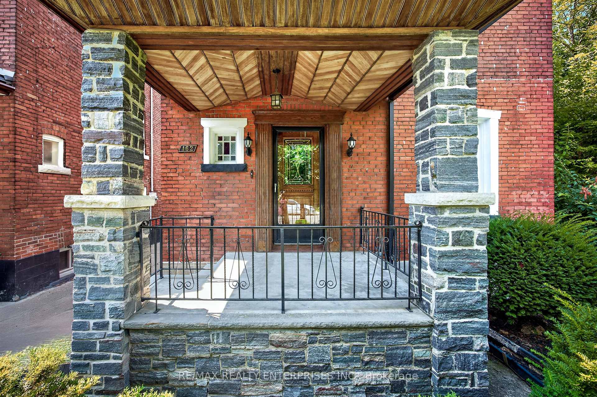 Photo 4 of 162 Mavety Street, Toronto, Junction Area — HOMEH