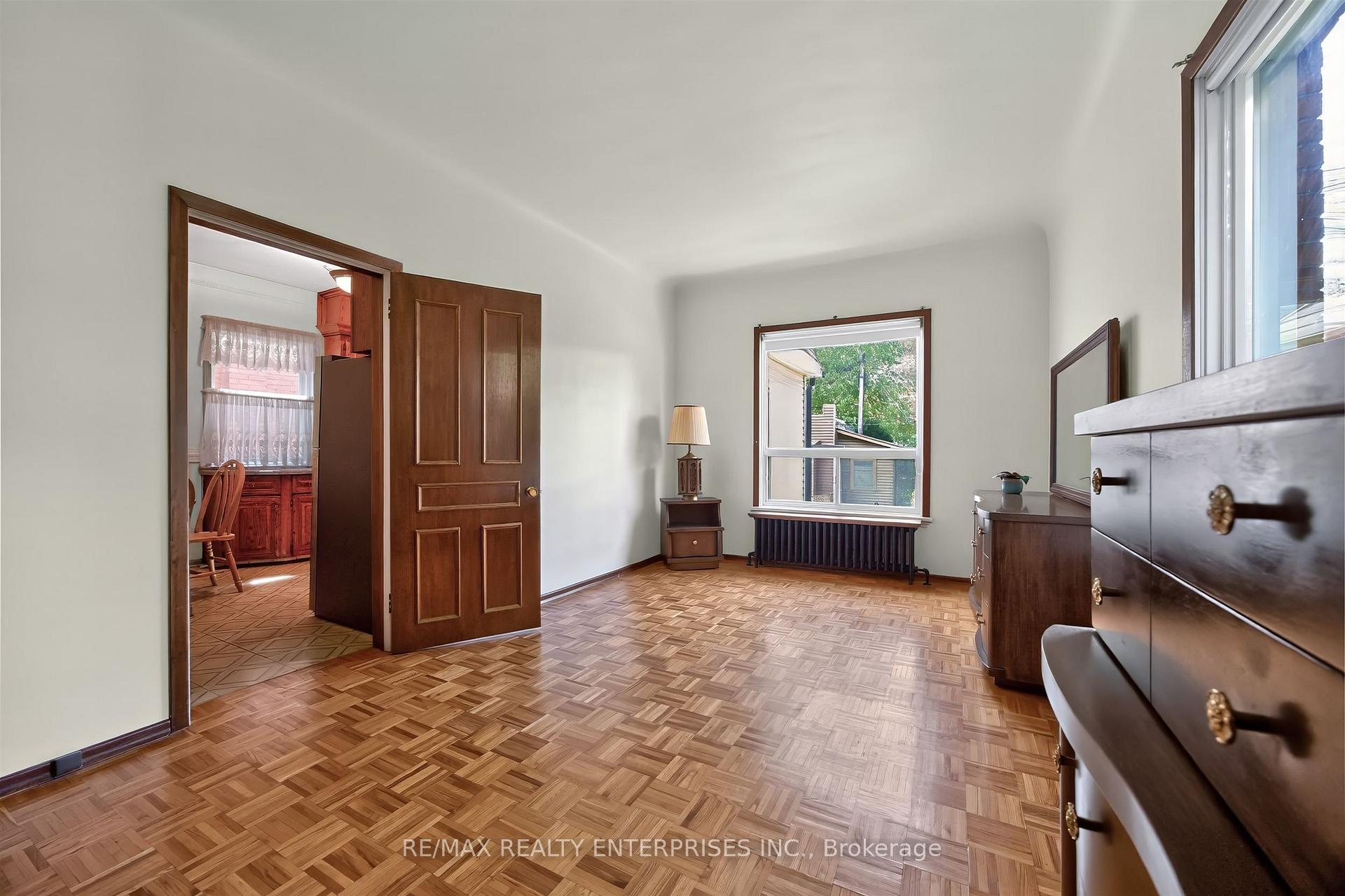 Photo 18 of 162 Mavety Street, Toronto, Junction Area — HOMEH