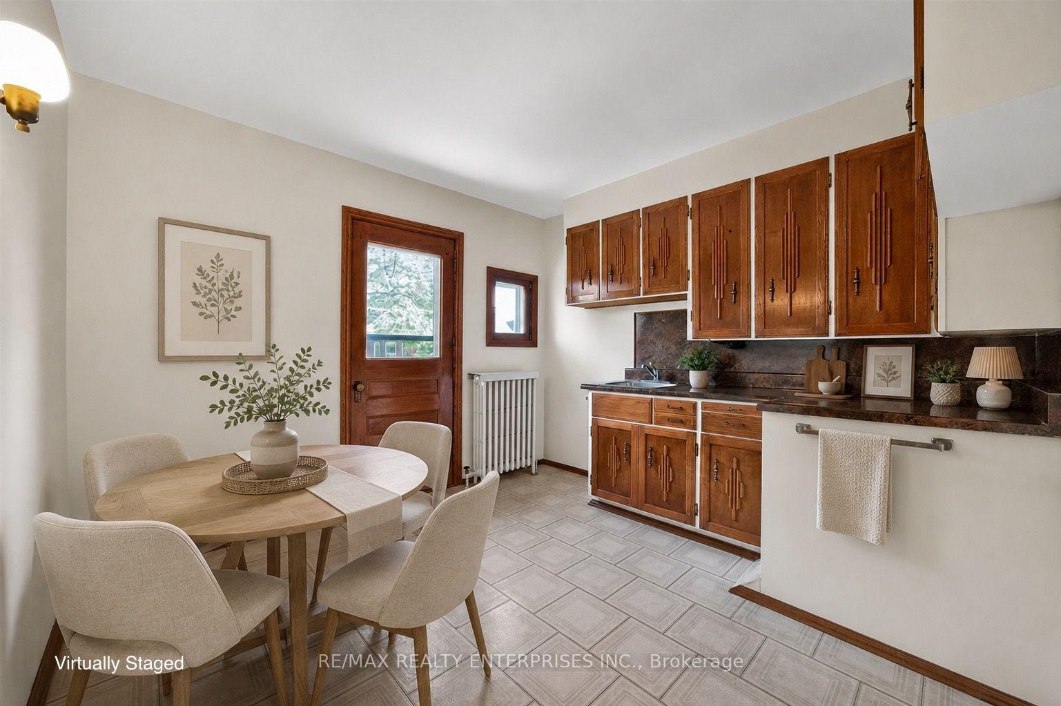 Photo 24 of 162 Mavety Street, Toronto, Junction Area — HOMEH