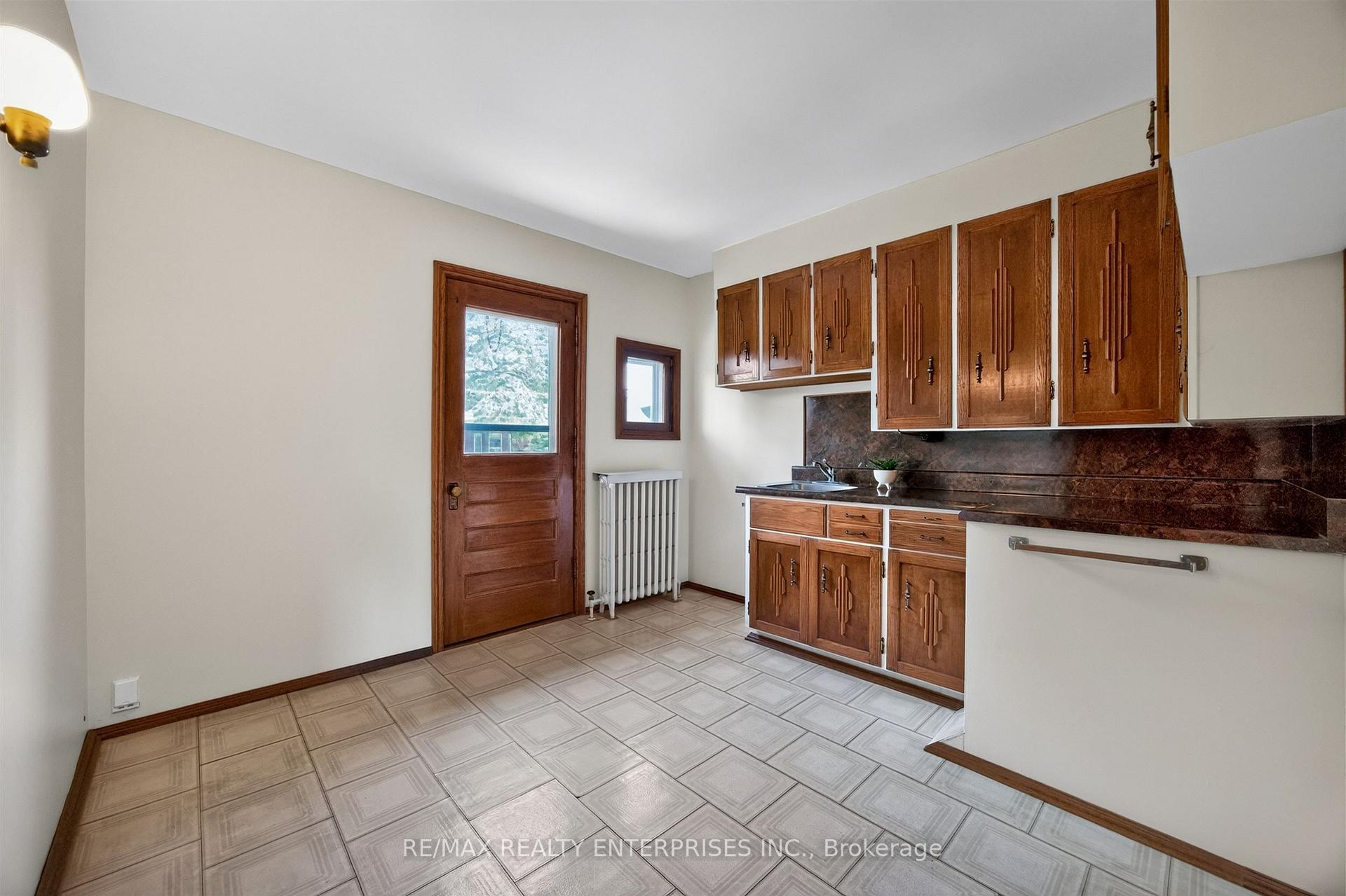Photo 25 of 162 Mavety Street, Toronto, Junction Area — HOMEH
