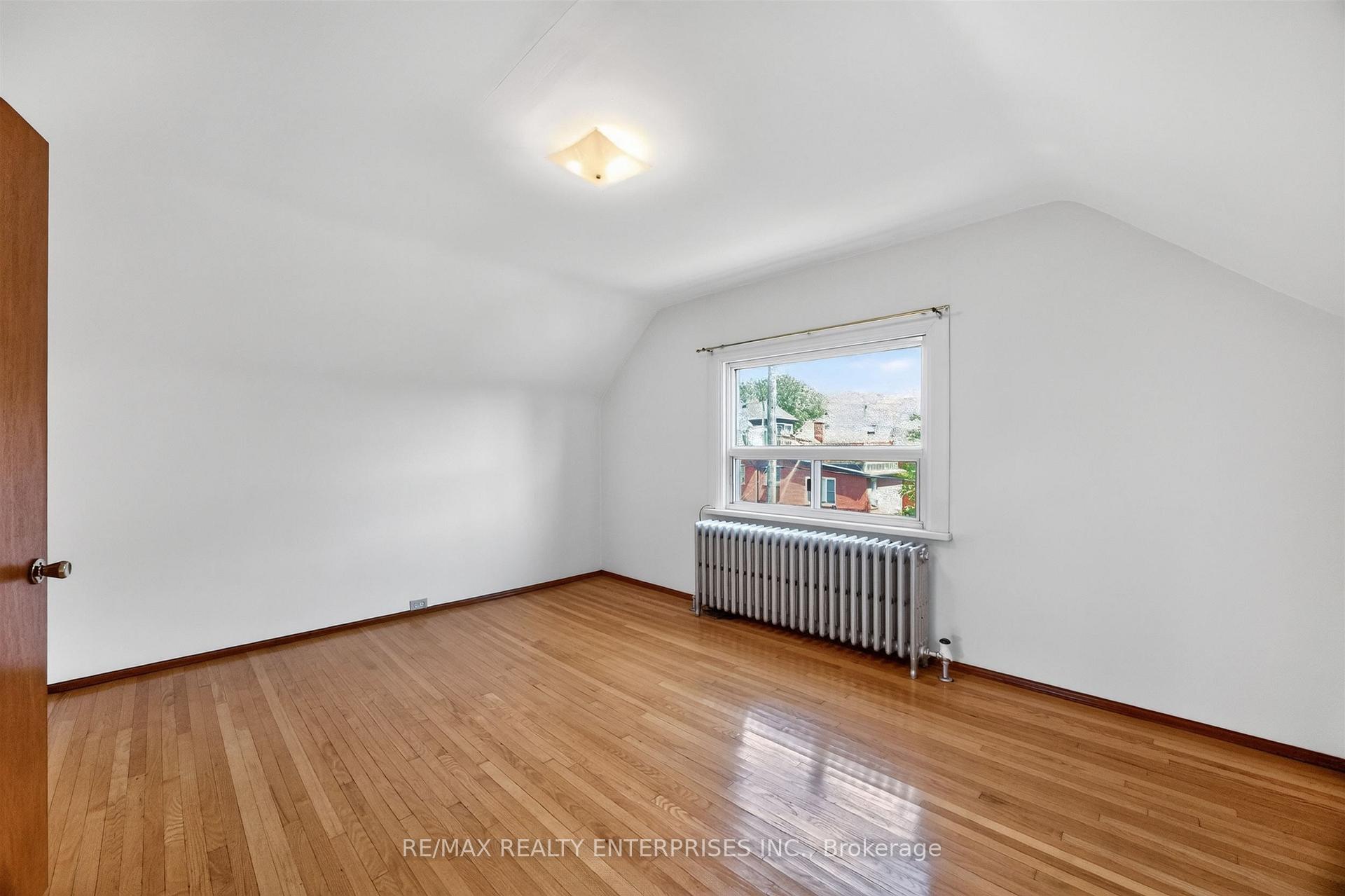 Photo 40 of 162 Mavety Street, Toronto, Junction Area — HOMEH