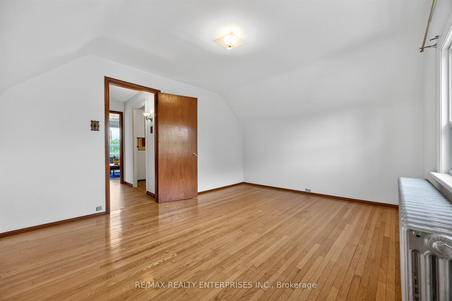 Photo 41 of 162 Mavety Street, Toronto, Junction Area — HOMEH