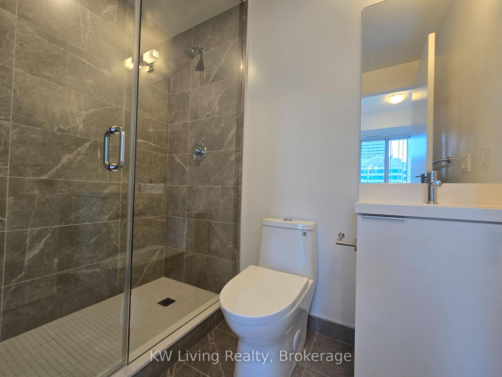 Photo 9 of Unit 1806, 400 King Street W, Toronto, Waterfront Communities — HOMEH