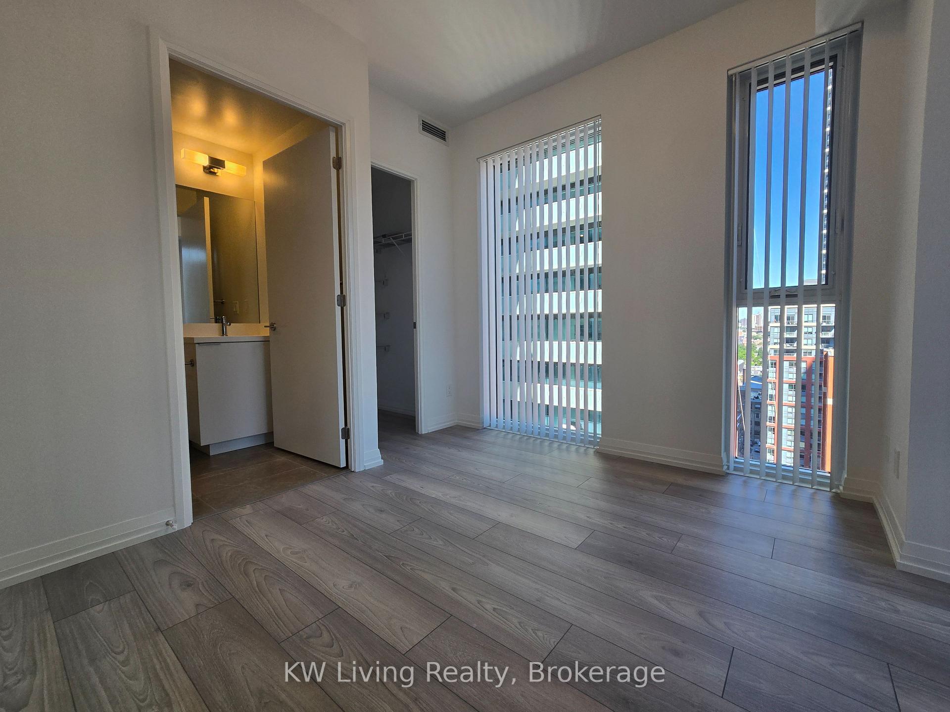 Photo 11 of Unit 1806, 400 King Street W, Toronto, Waterfront Communities — HOMEH