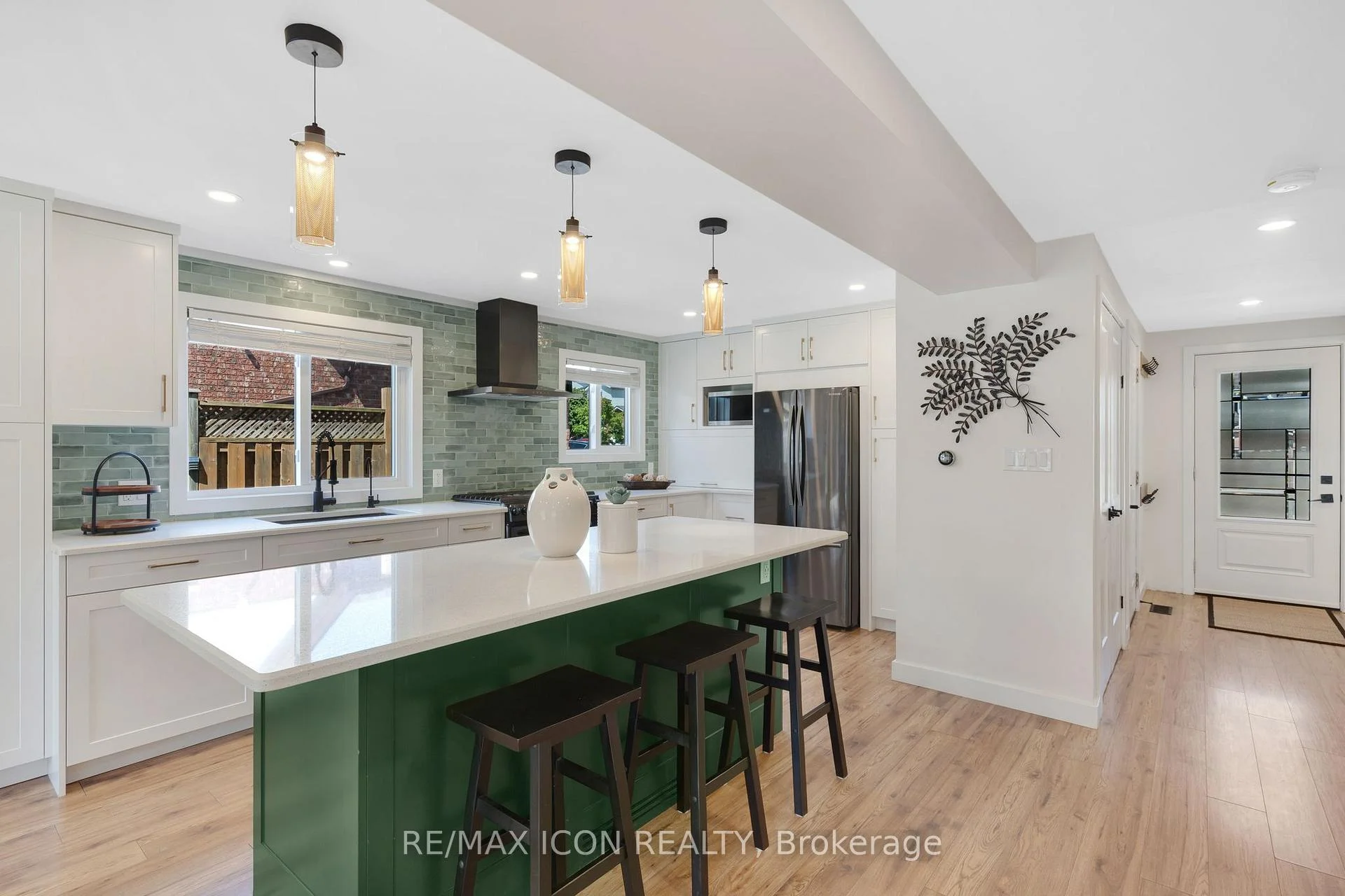 Photo 18 of 311 Misty Crescent, Kitchener, Grand River North — HOMEH