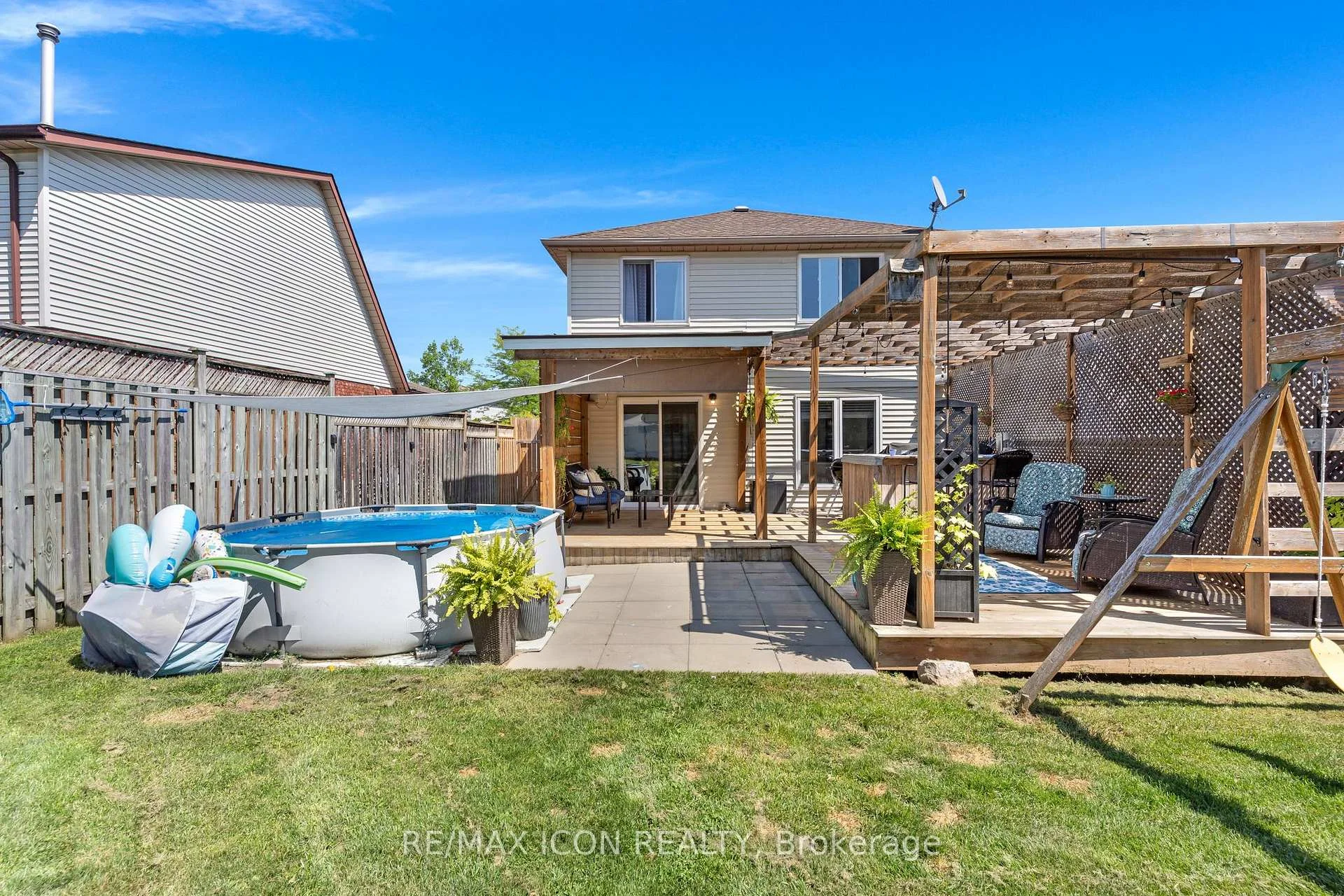 Photo 38 of 311 Misty Crescent, Kitchener, Grand River North — HOMEH