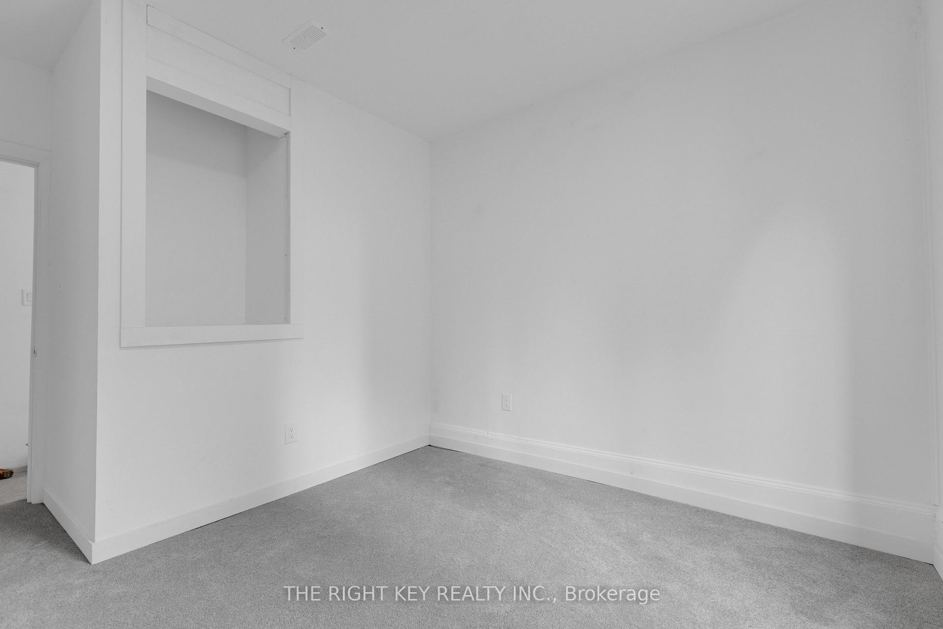 Photo 7 of 127 York Street, Ottawa, Lower Town/Byward Market — HOMEH