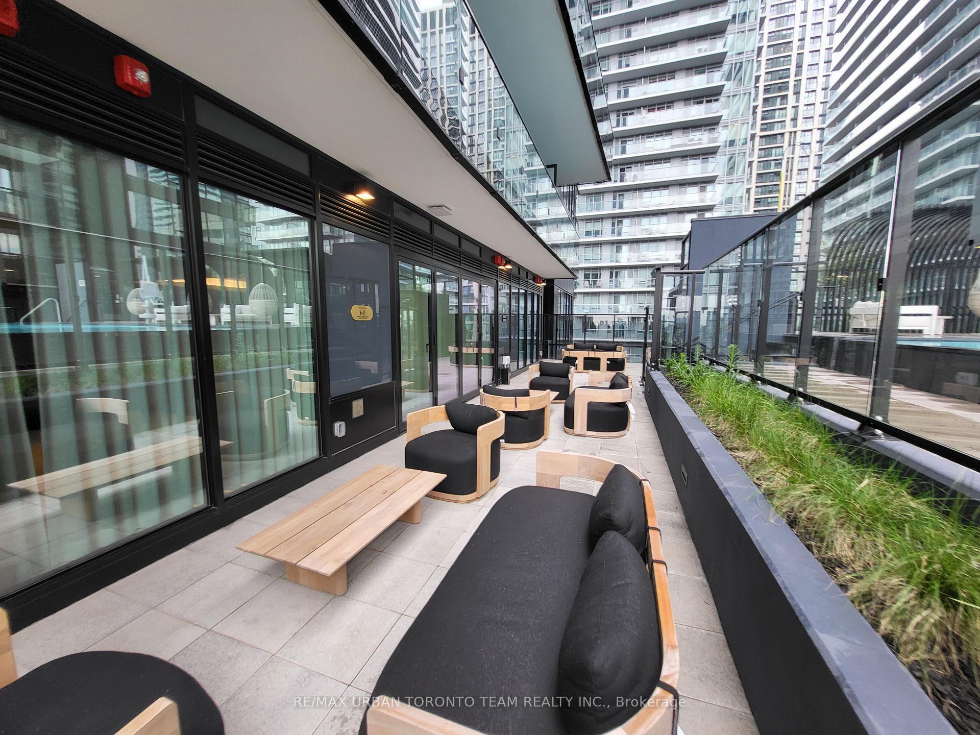 Photo 26 of Unit 801, 117 broadway Avenue, Toronto, Mount Pleasant West — HOMEH