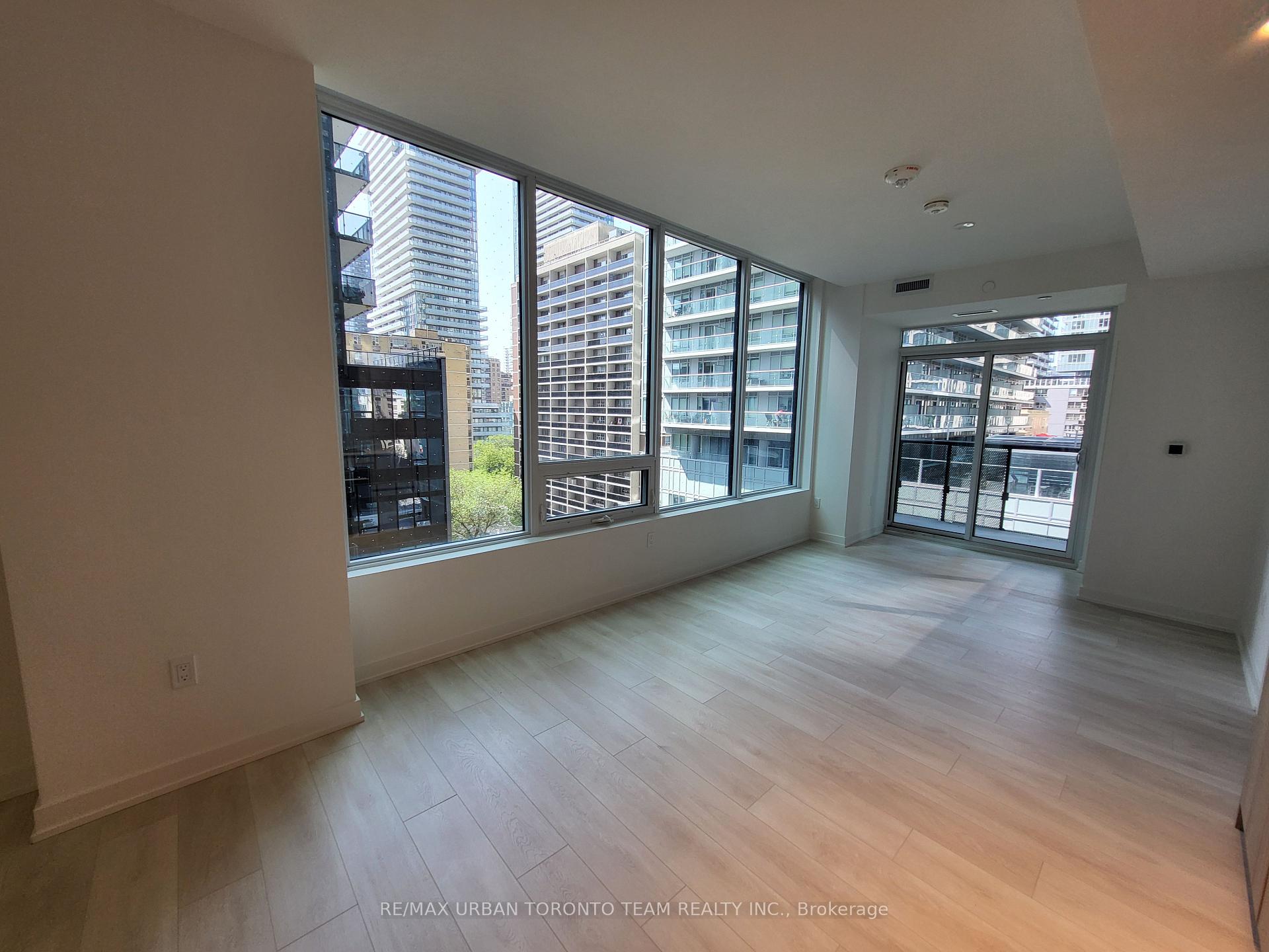 Photo 15 of Unit 801, 117 broadway Avenue, Toronto, Mount Pleasant West — HOMEH