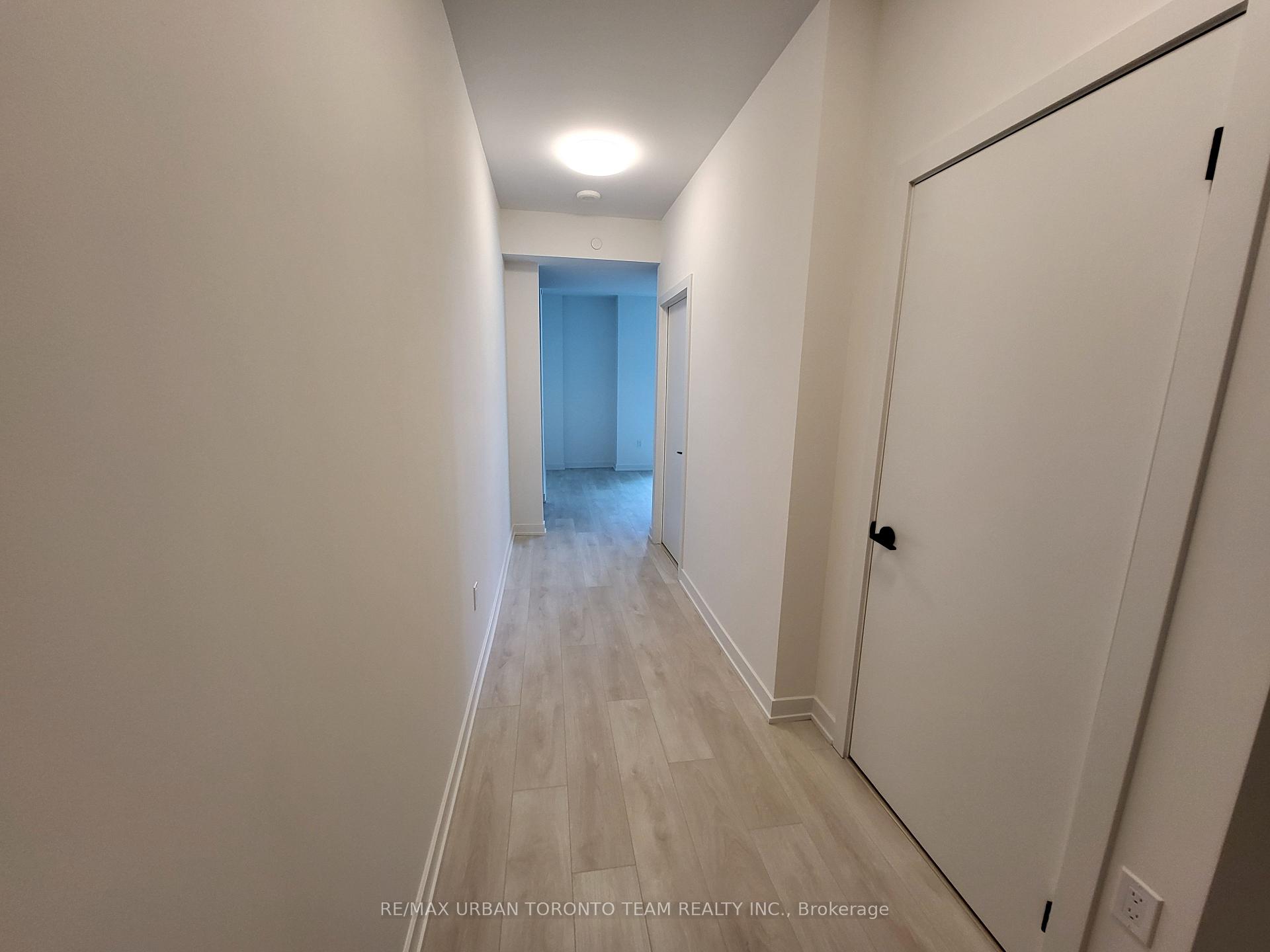 Photo 32 of Unit 801, 117 broadway Avenue, Toronto, Mount Pleasant West — HOMEH