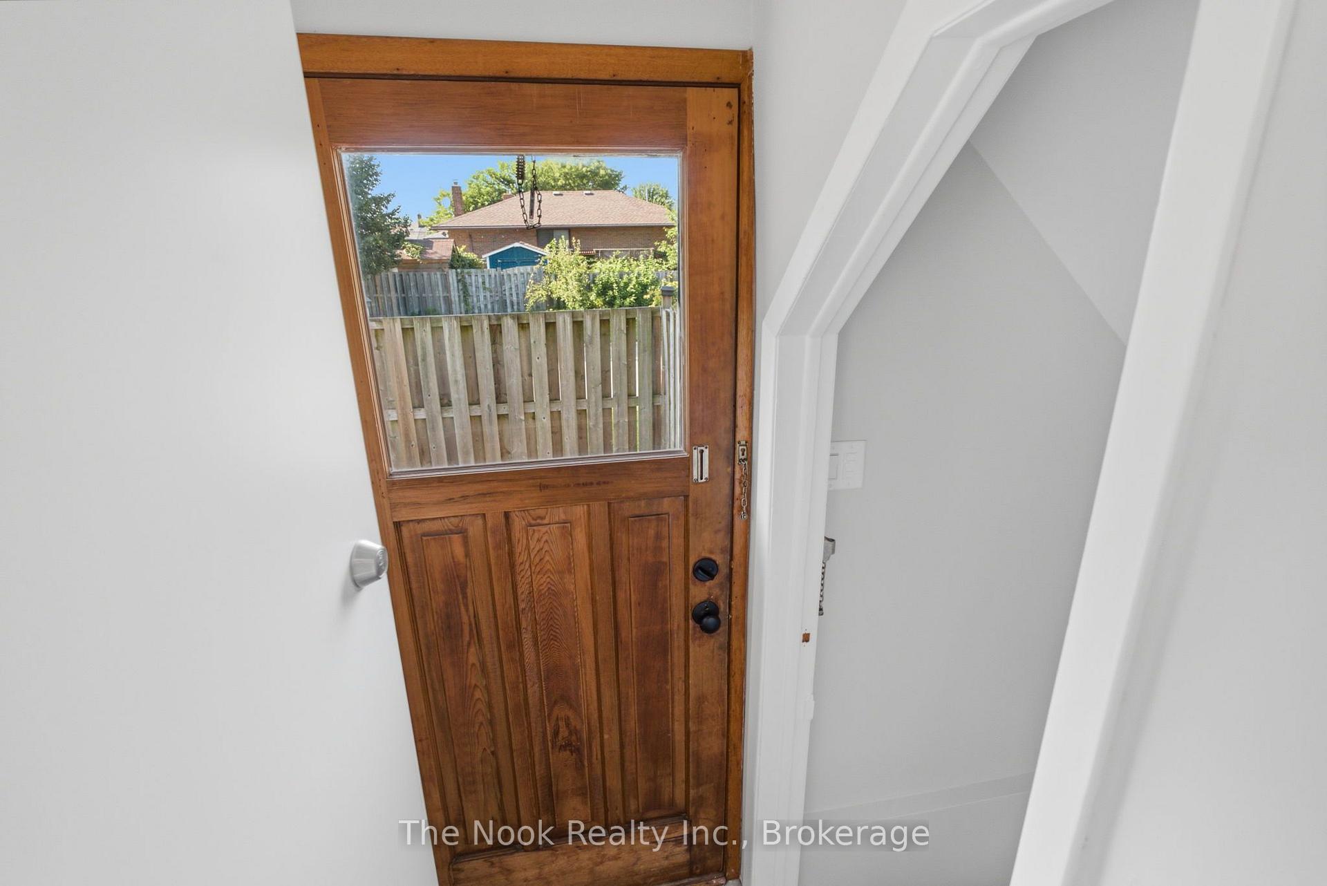 Photo 33 of 98 Durham Street, Oshawa, Vanier — HOMEH