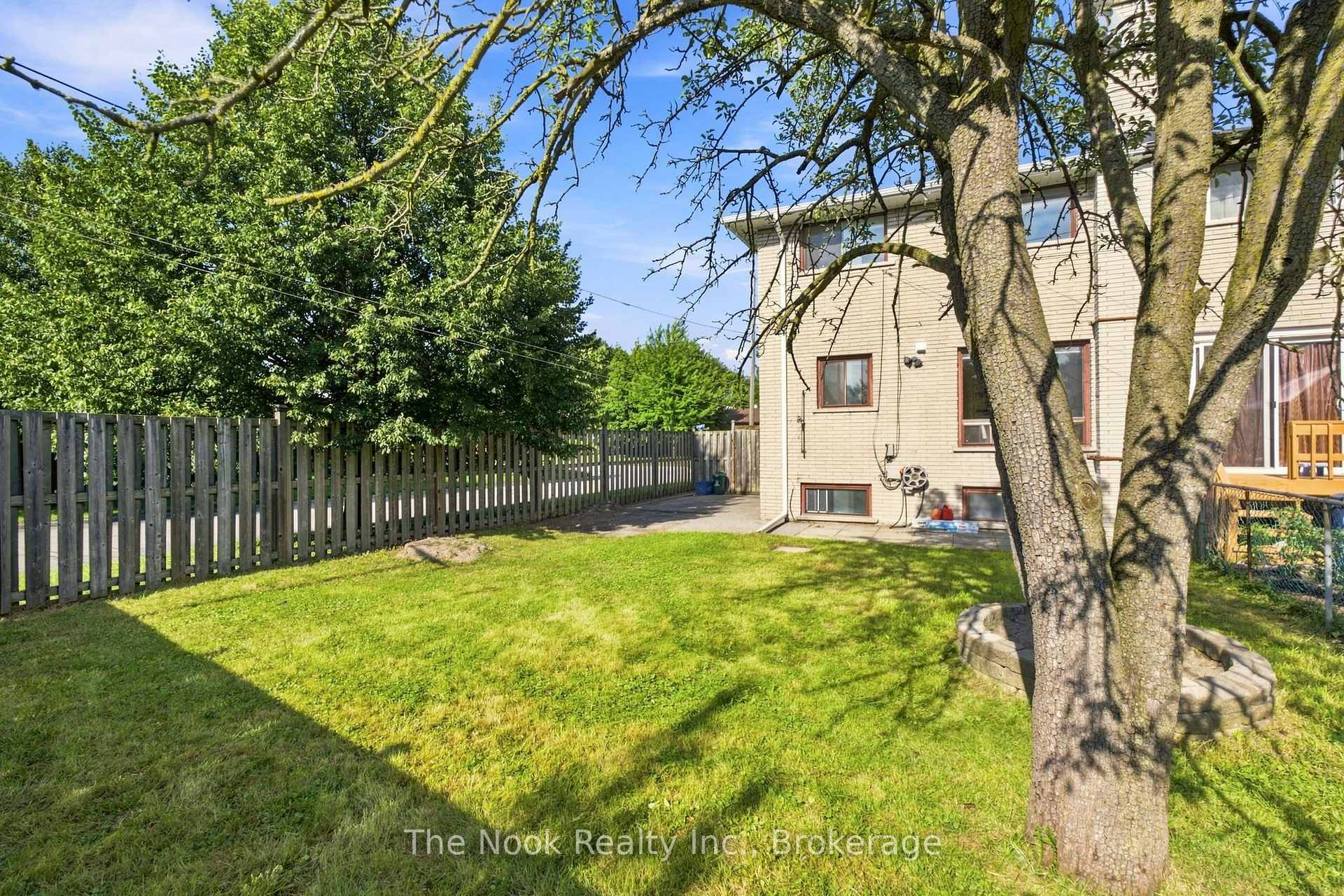 Photo 49 of 98 Durham Street, Oshawa, Vanier — HOMEH