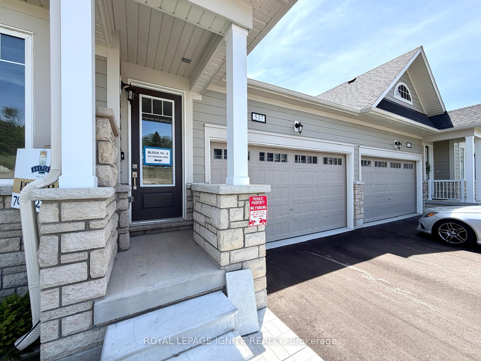Photo 2 of 537 Hudson Crescent, Midland — HOMEH