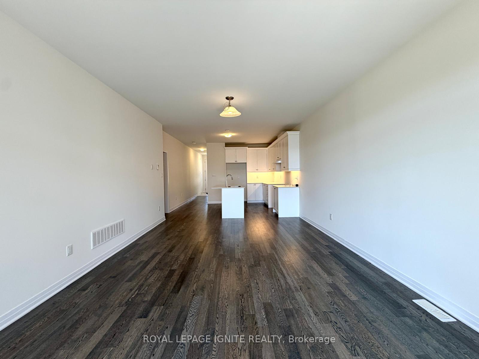Photo 6 of 537 Hudson Crescent, Midland — HOMEH