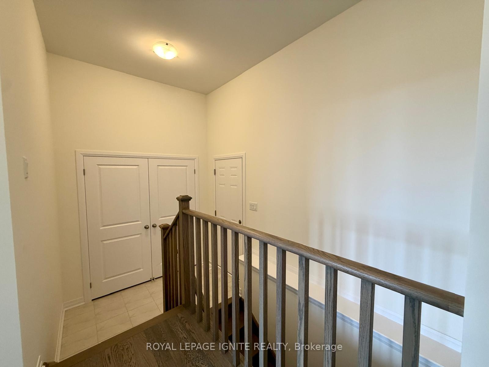 Photo 9 of 537 Hudson Crescent, Midland — HOMEH