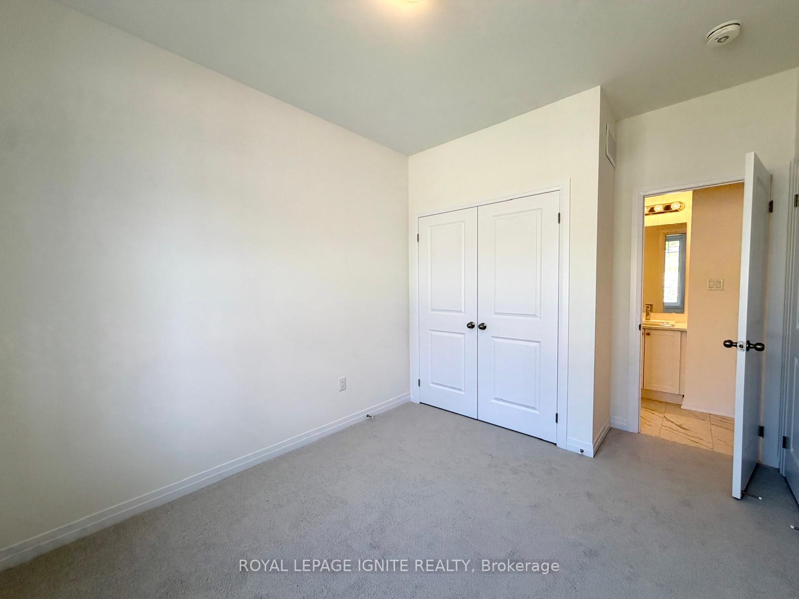 Photo 13 of 537 Hudson Crescent, Midland — HOMEH