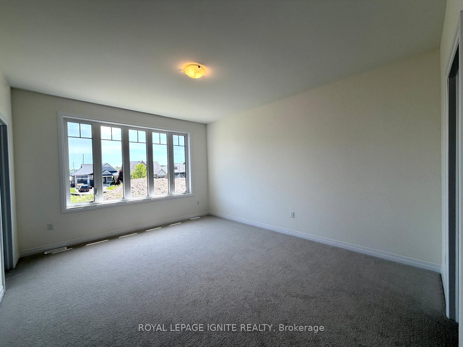 Photo 19 of 537 Hudson Crescent, Midland — HOMEH