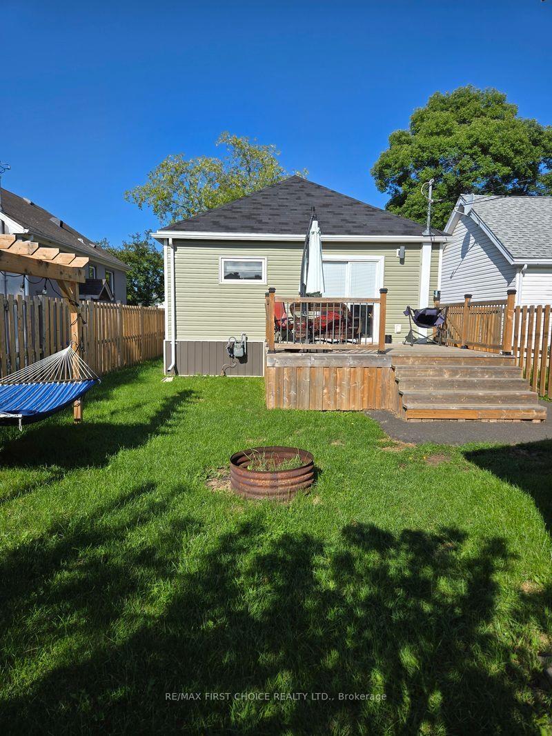 Photo 6 of 734 Franklin Street S, Thunder Bay, Westfort — HOMEH
