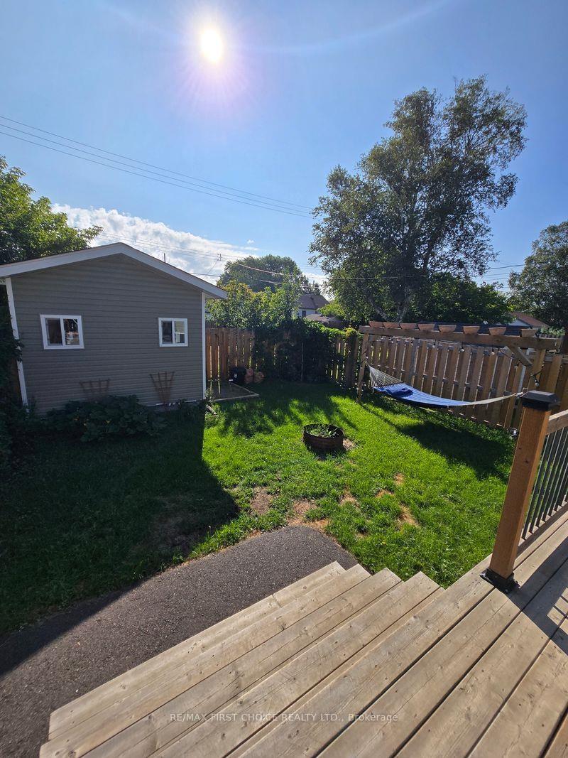 Photo 8 of 734 Franklin Street S, Thunder Bay, Westfort — HOMEH