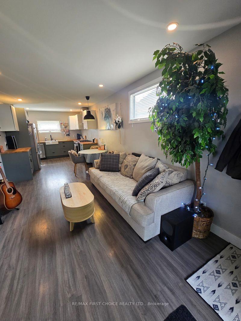 Photo 16 of 734 Franklin Street S, Thunder Bay, Westfort — HOMEH