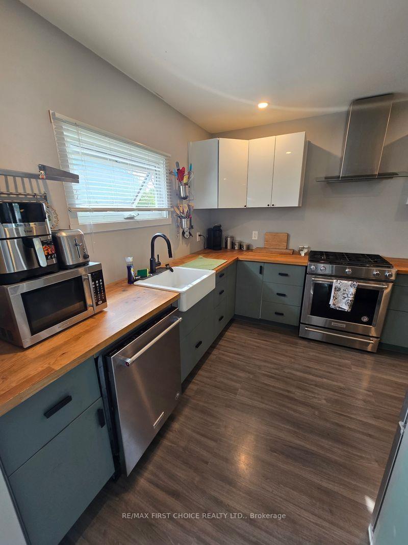 Photo 22 of 734 Franklin Street S, Thunder Bay, Westfort — HOMEH