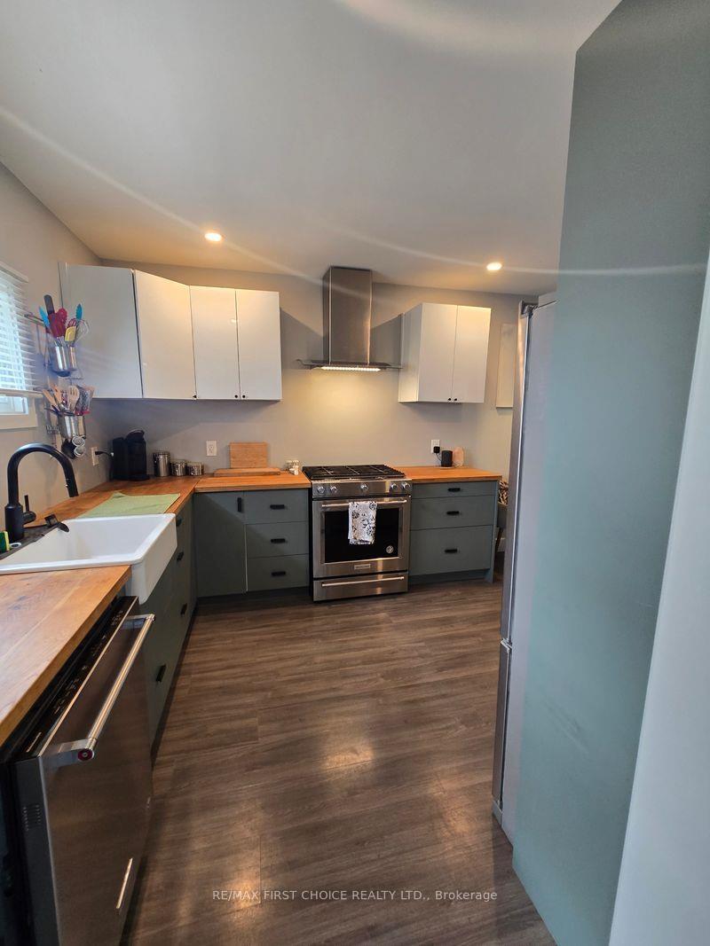Photo 24 of 734 Franklin Street S, Thunder Bay, Westfort — HOMEH