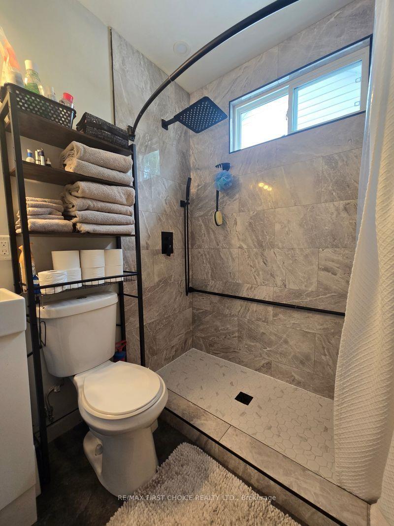 Photo 31 of 734 Franklin Street S, Thunder Bay, Westfort — HOMEH