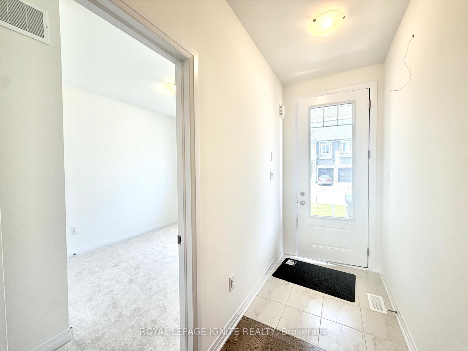 Photo 4 of 551 Hudson Street, Midland — HOMEH