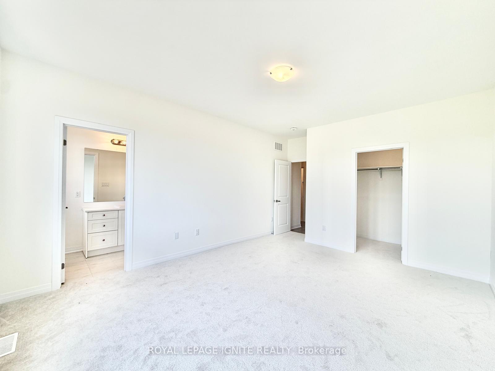 Photo 19 of 551 Hudson Street, Midland — HOMEH