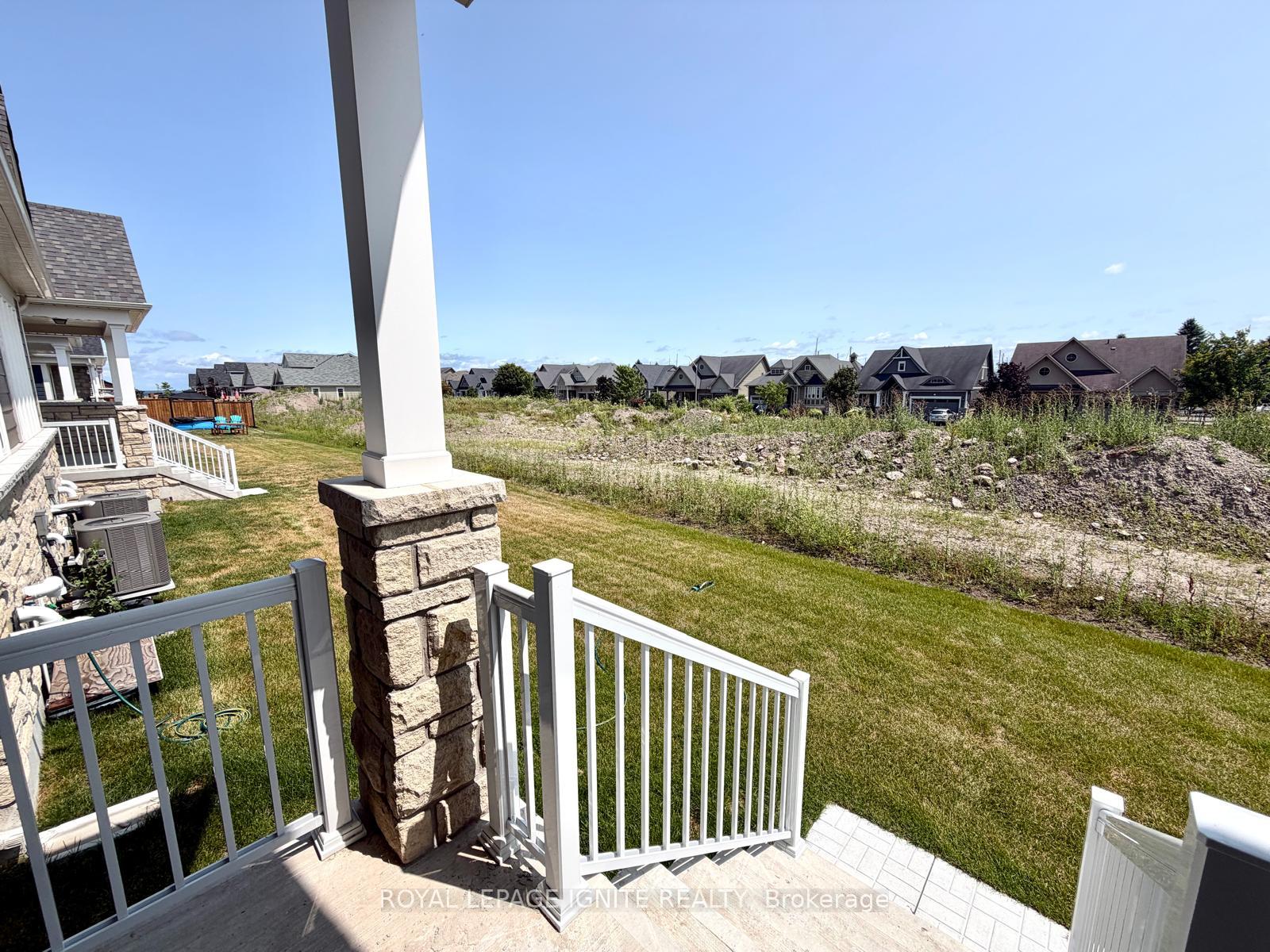 Photo 33 of 551 Hudson Street, Midland — HOMEH