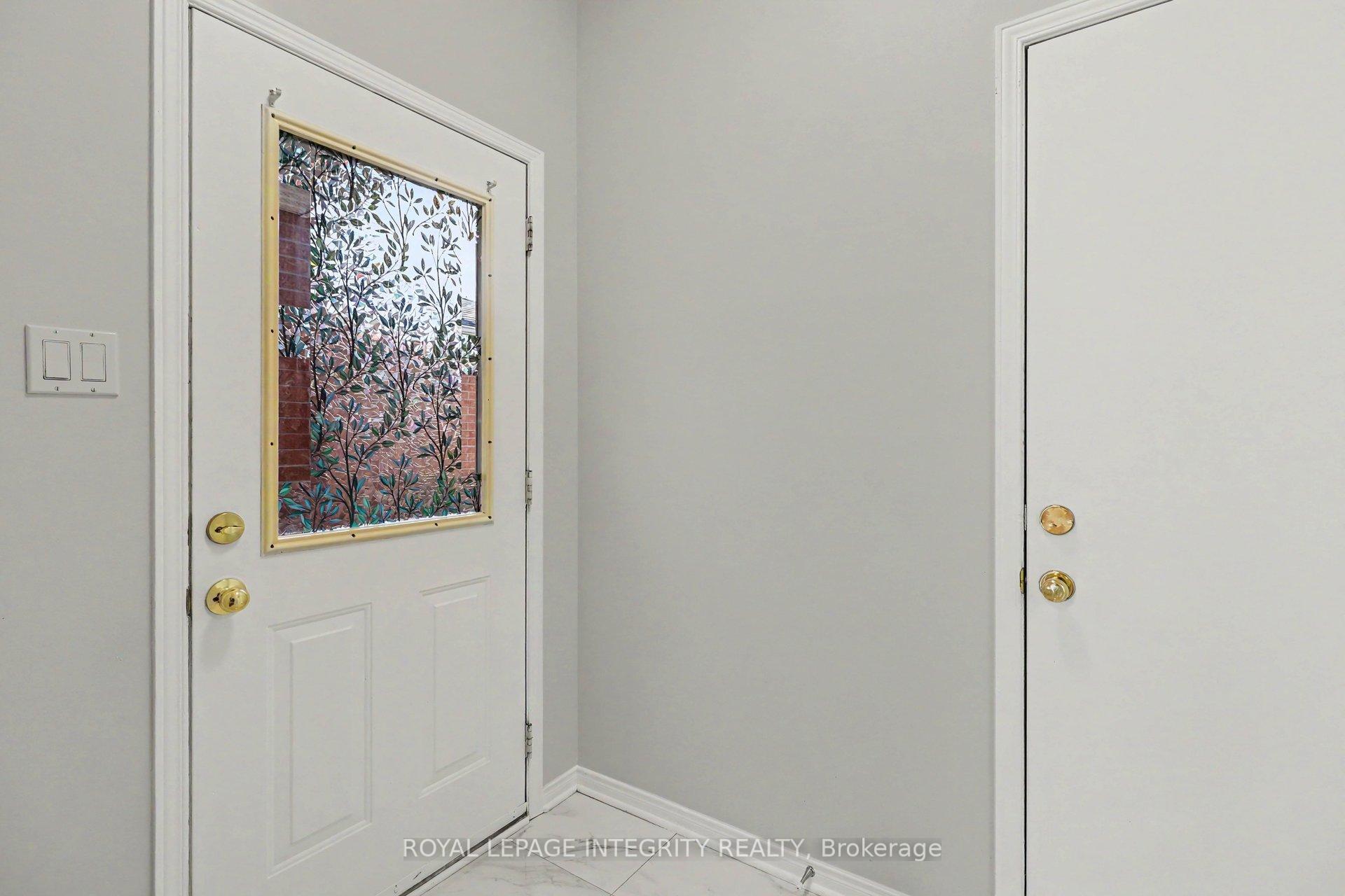 Photo 5 of 15 Angus Drive, Ottawa, Kanata - Katimavik — HOMEH