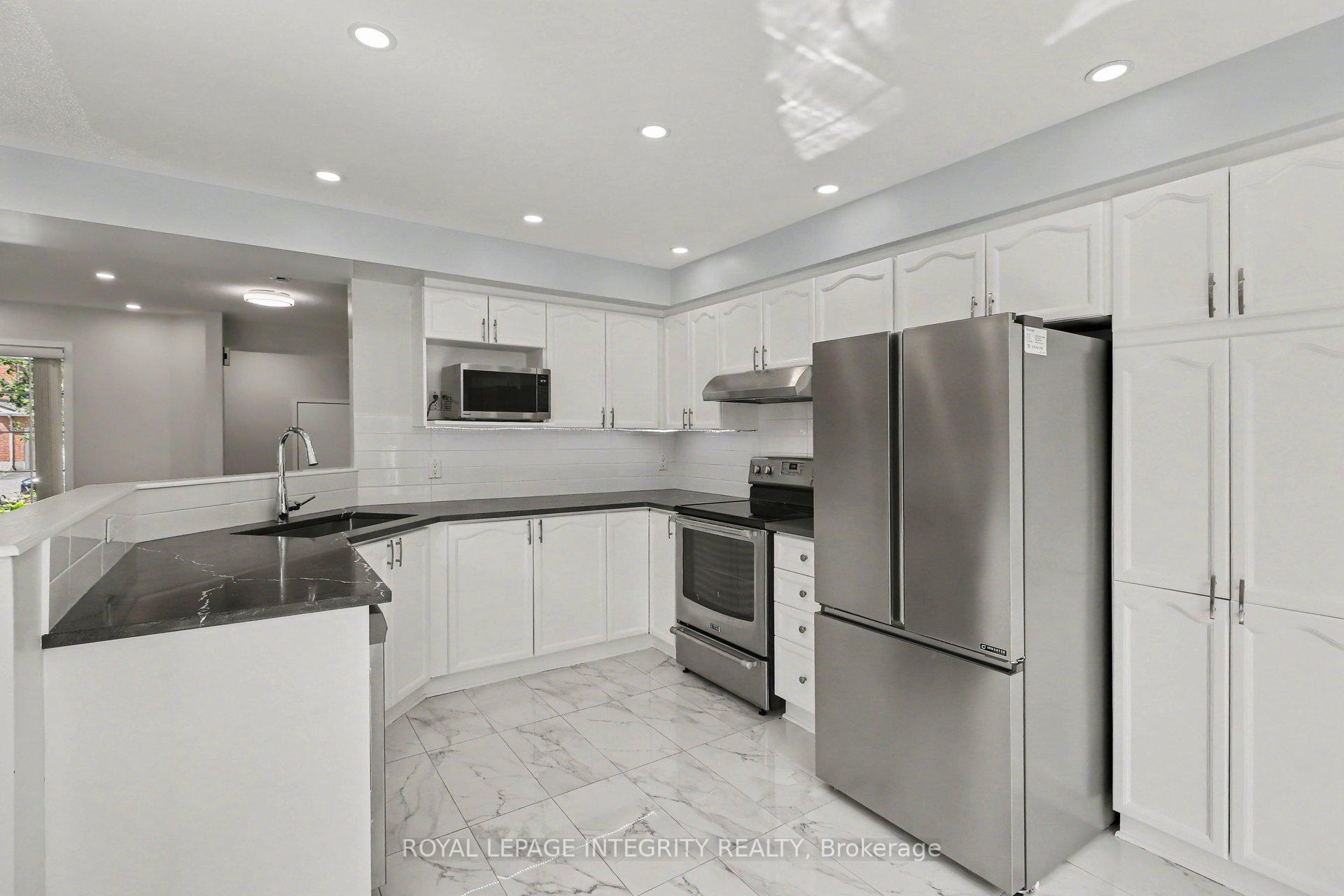 Photo 15 of 15 Angus Drive, Ottawa, Kanata - Katimavik — HOMEH