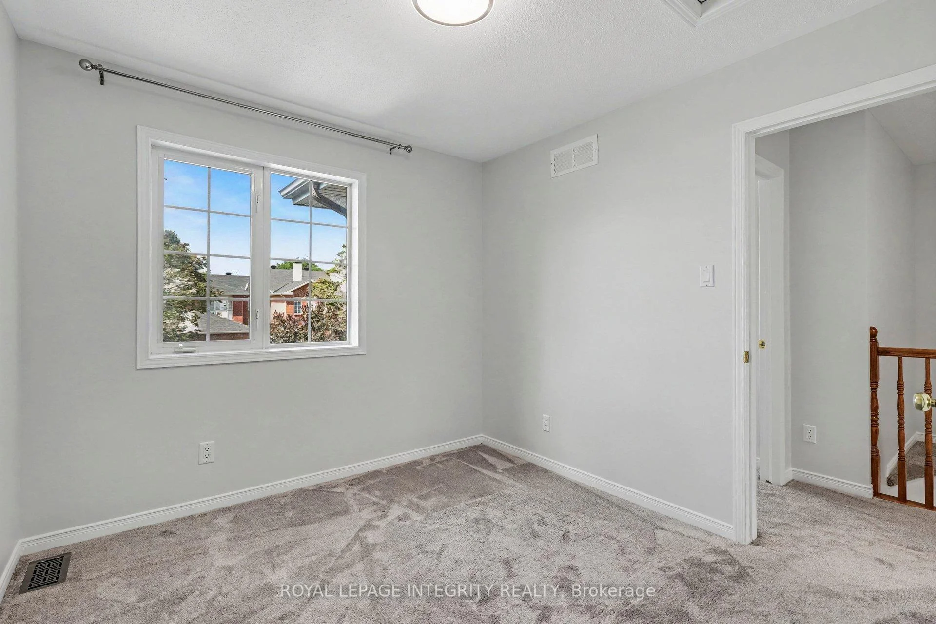 Photo 34 of 15 Angus Drive, Ottawa, Kanata - Katimavik — HOMEH
