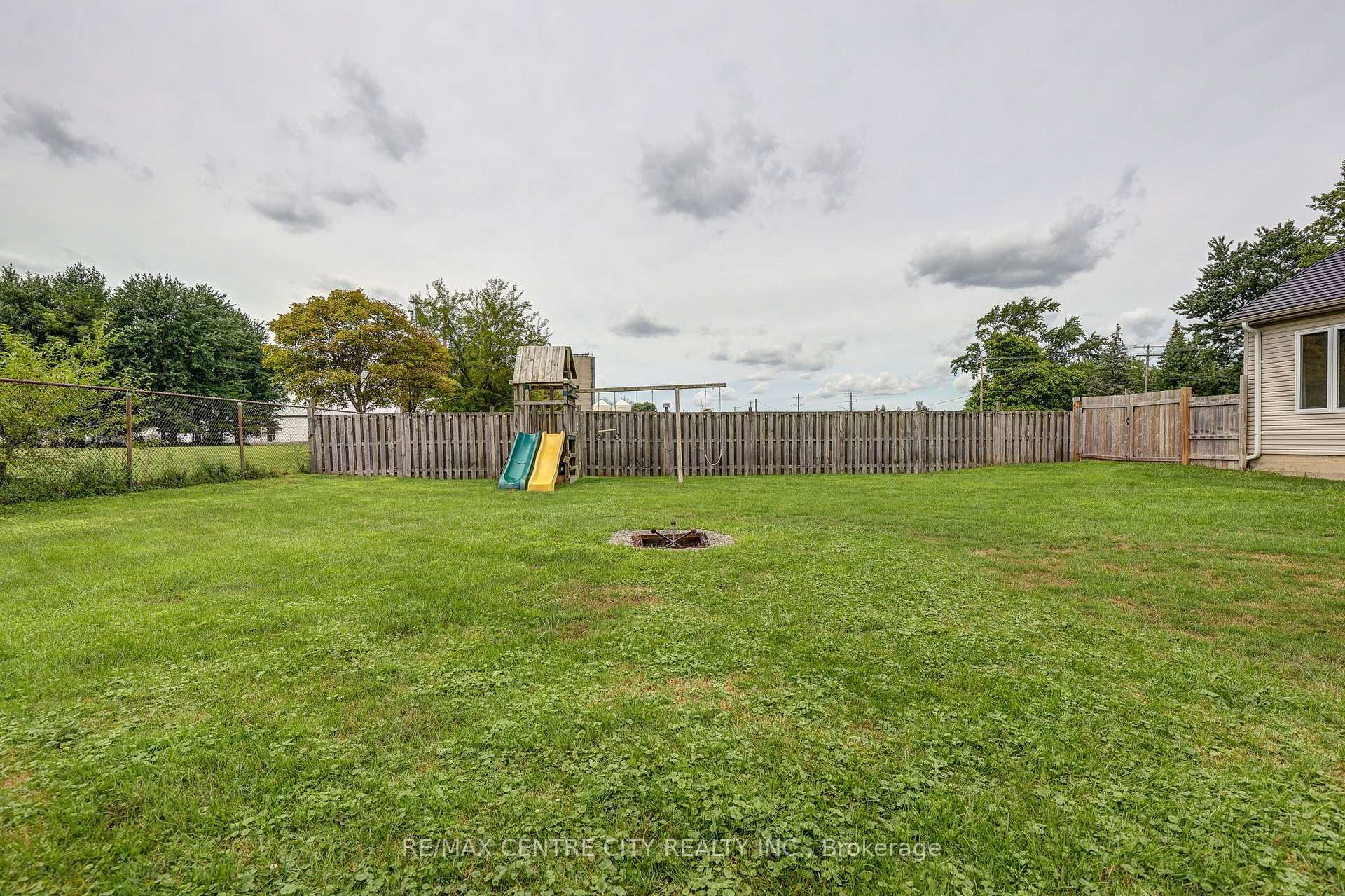 Photo 12 of 244 Currie Road, Dutton/Dunwich, Dutton — HOMEH