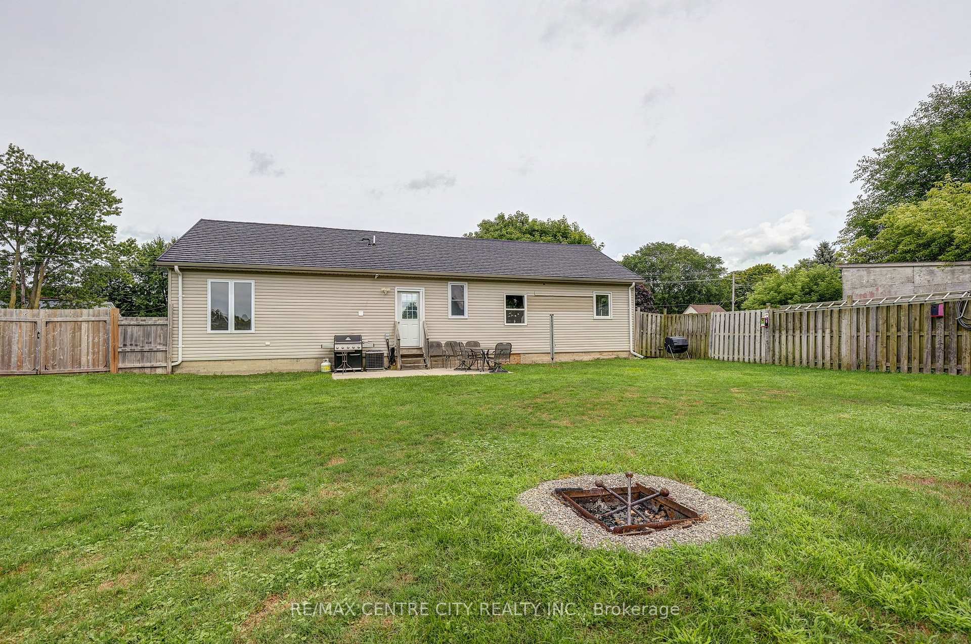 Photo 20 of 244 Currie Road, Dutton/Dunwich, Dutton — HOMEH