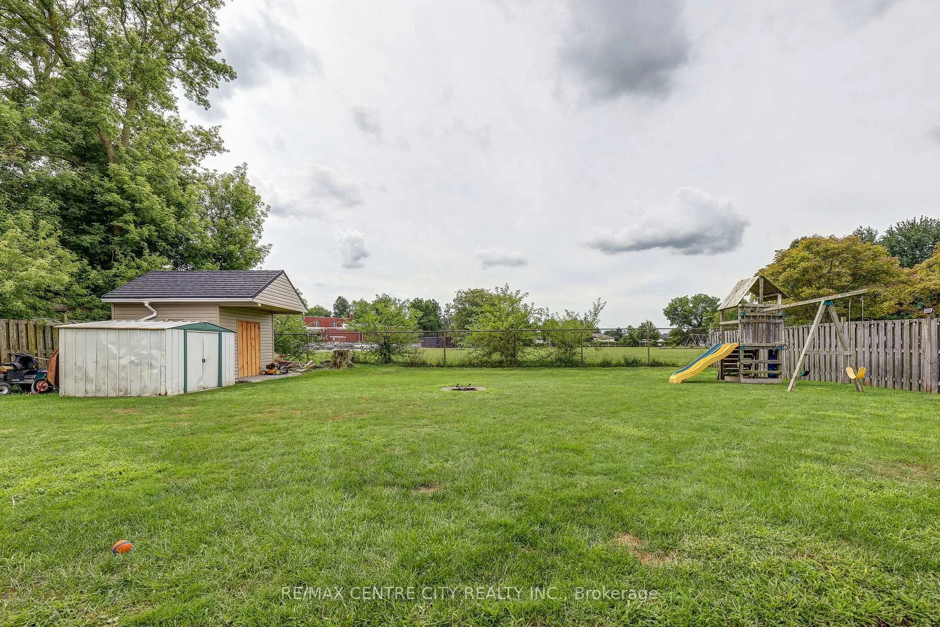 Photo 13 of 244 Currie Road, Dutton/Dunwich, Dutton — HOMEH