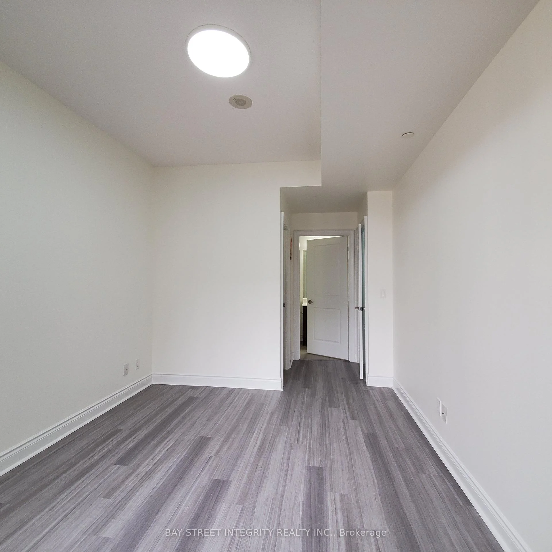 Photo 9 of Unit 701, 38 Cedarland Drive, Markham, Unionville — HOMEH