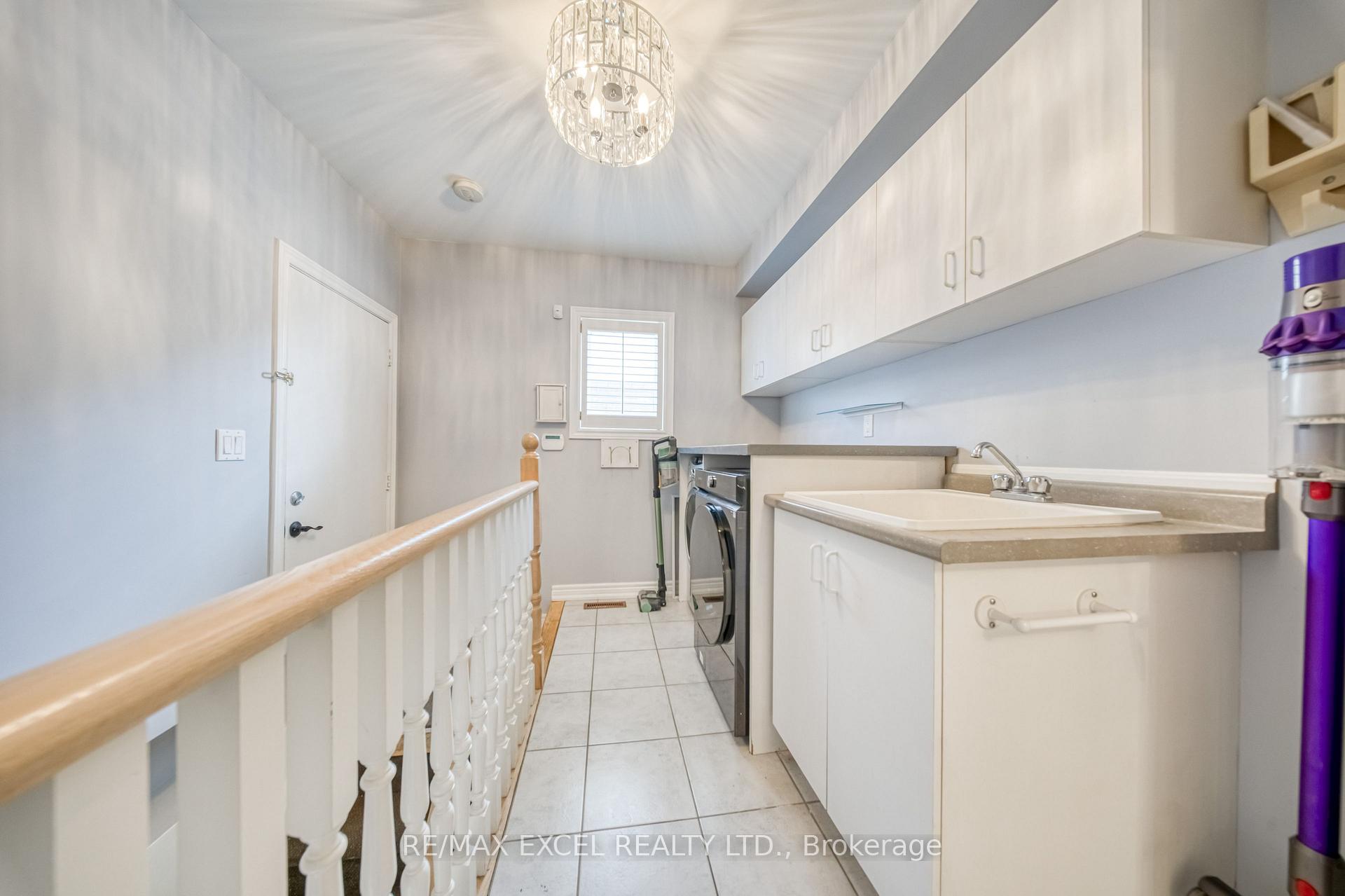 Photo 17 of 352 Crofters Road, Vaughan, Islington Woods — HOMEH