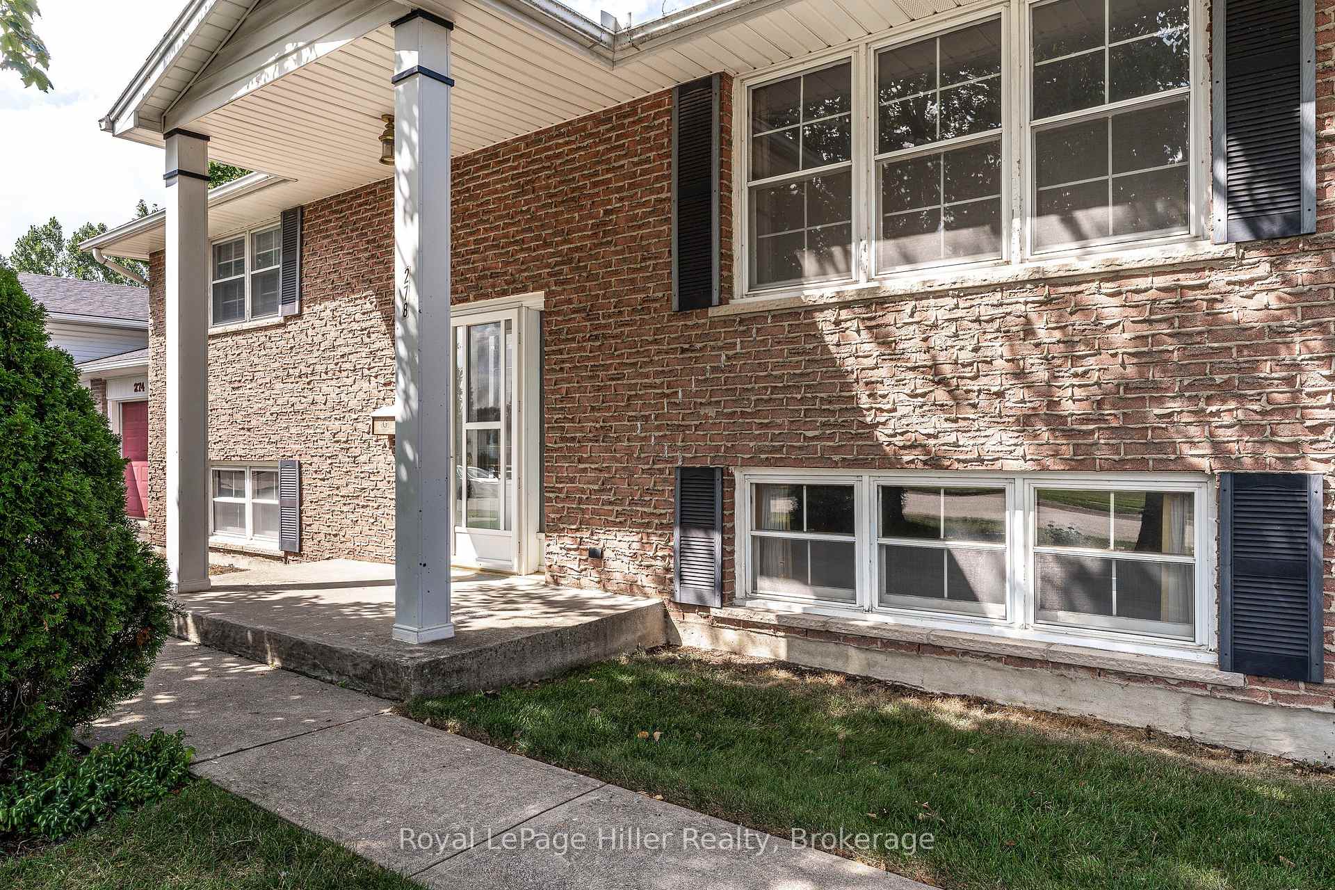 Photo 2 of 278 Elgin Crescent, Stratford — HOMEH
