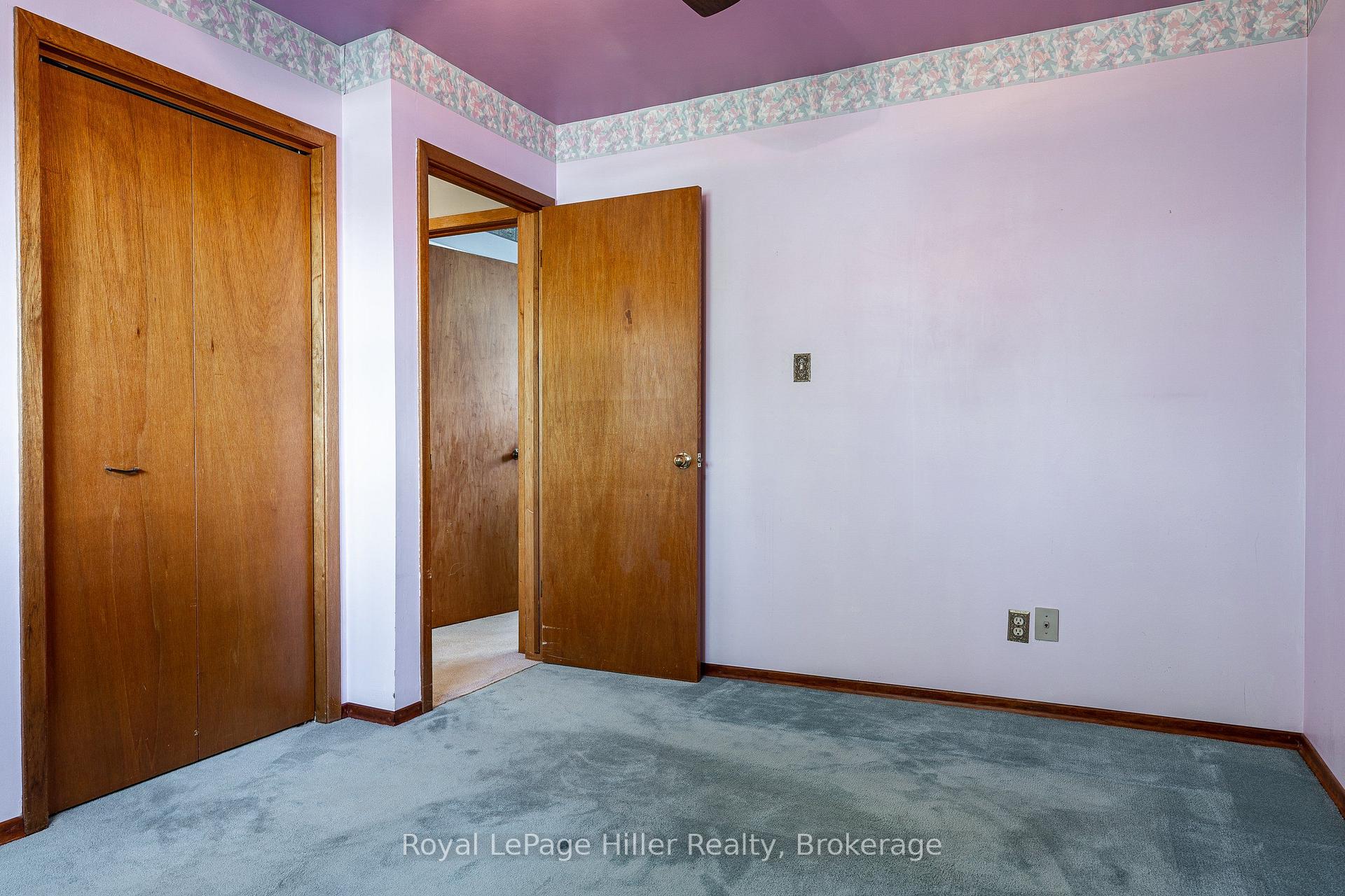 Photo 26 of 278 Elgin Crescent, Stratford — HOMEH