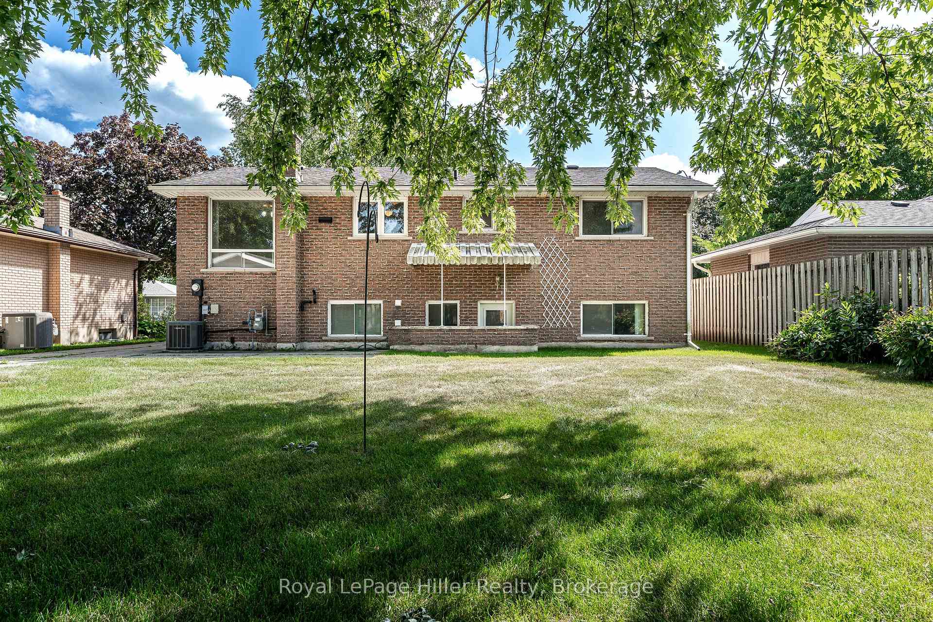 Photo 41 of 278 Elgin Crescent, Stratford — HOMEH