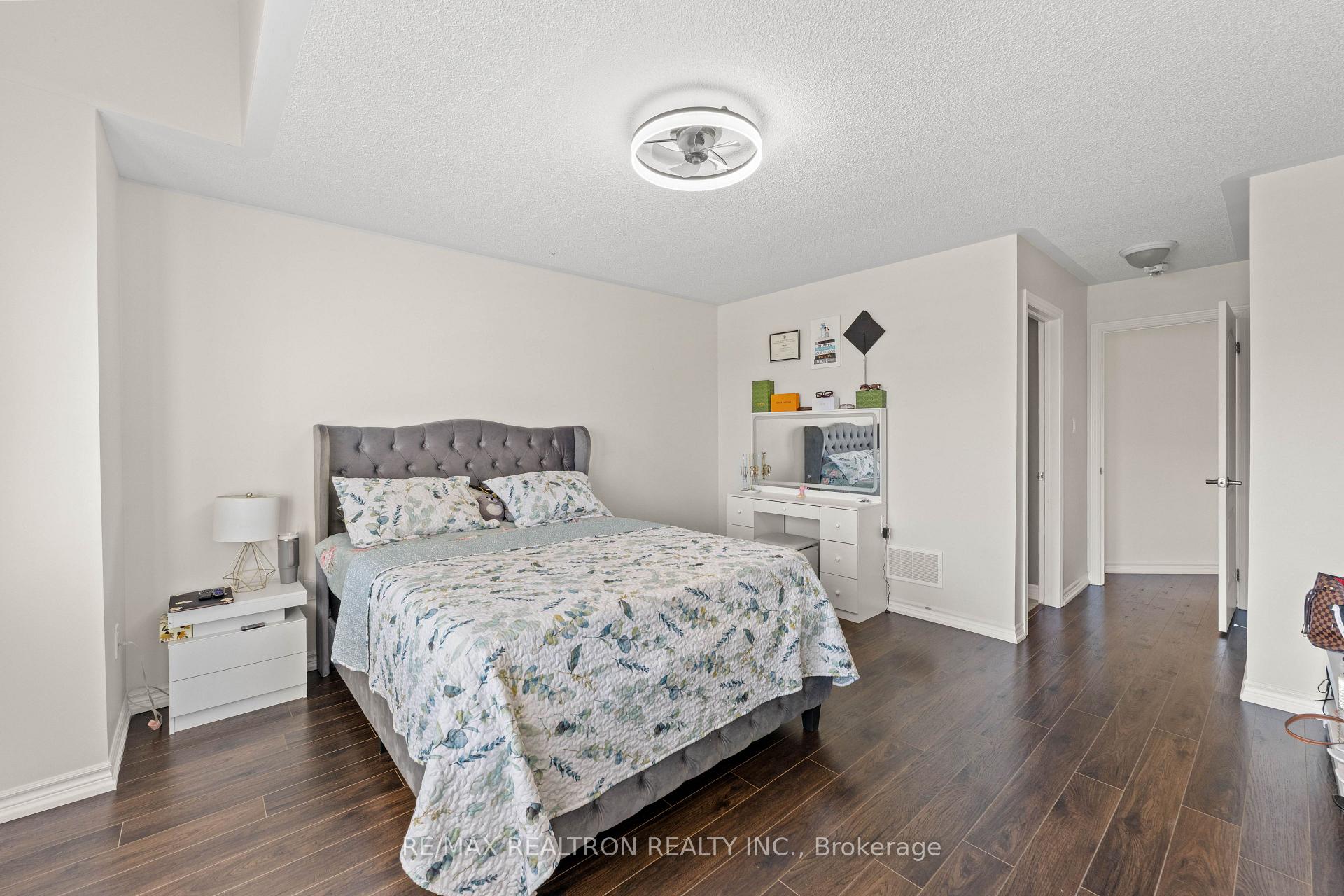 Photo 33 of 2072 Allison Street, Innisfil, Alcona — HOMEH